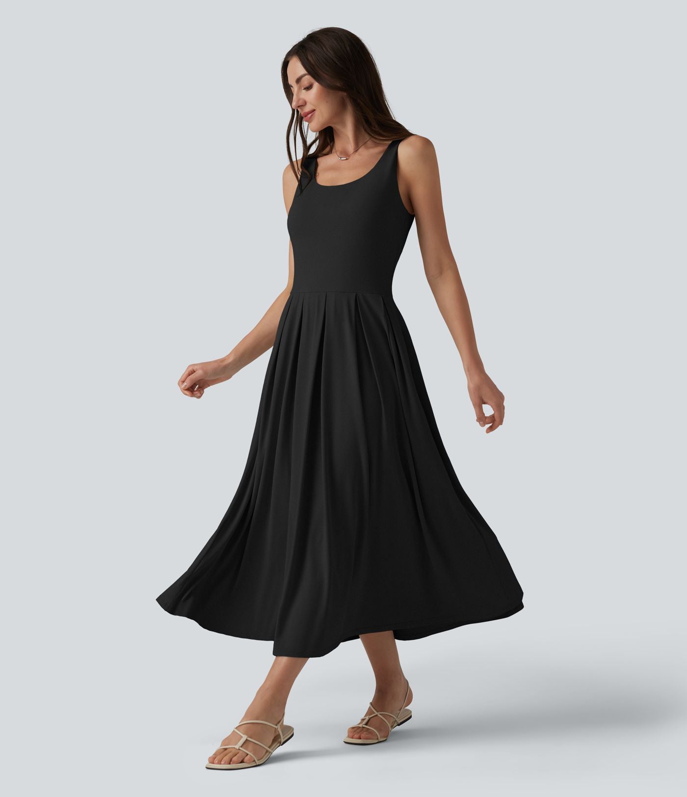Robe midi fluide à bretelles col U avec brassière intégrée et poches