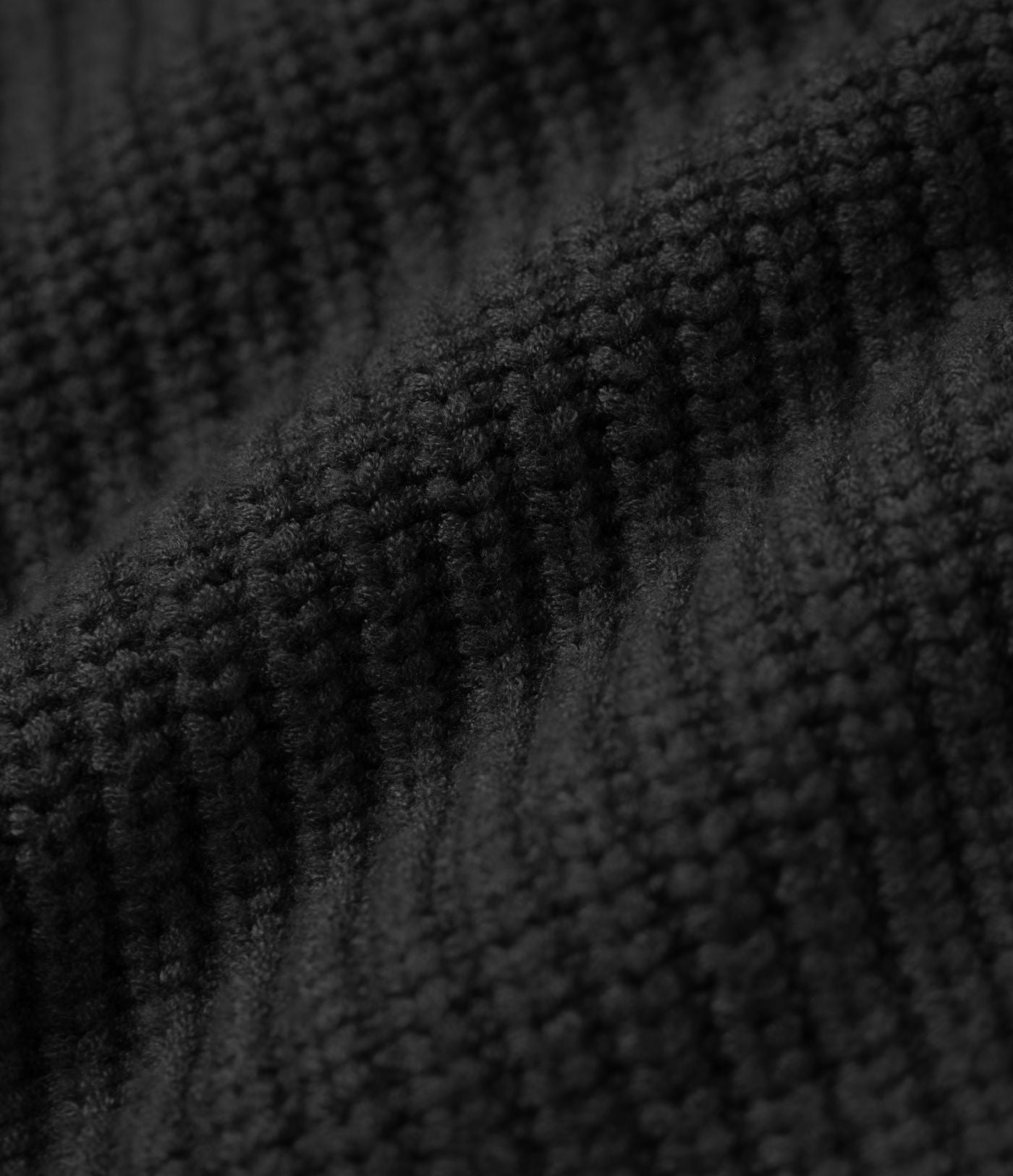 Pull col montant manches longues