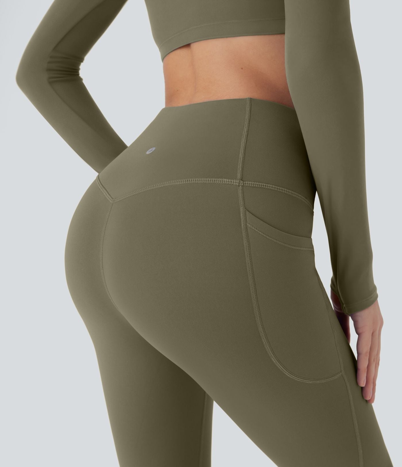 Legging de sport taille haute gainant et thermique Softlyzero™ avec poches