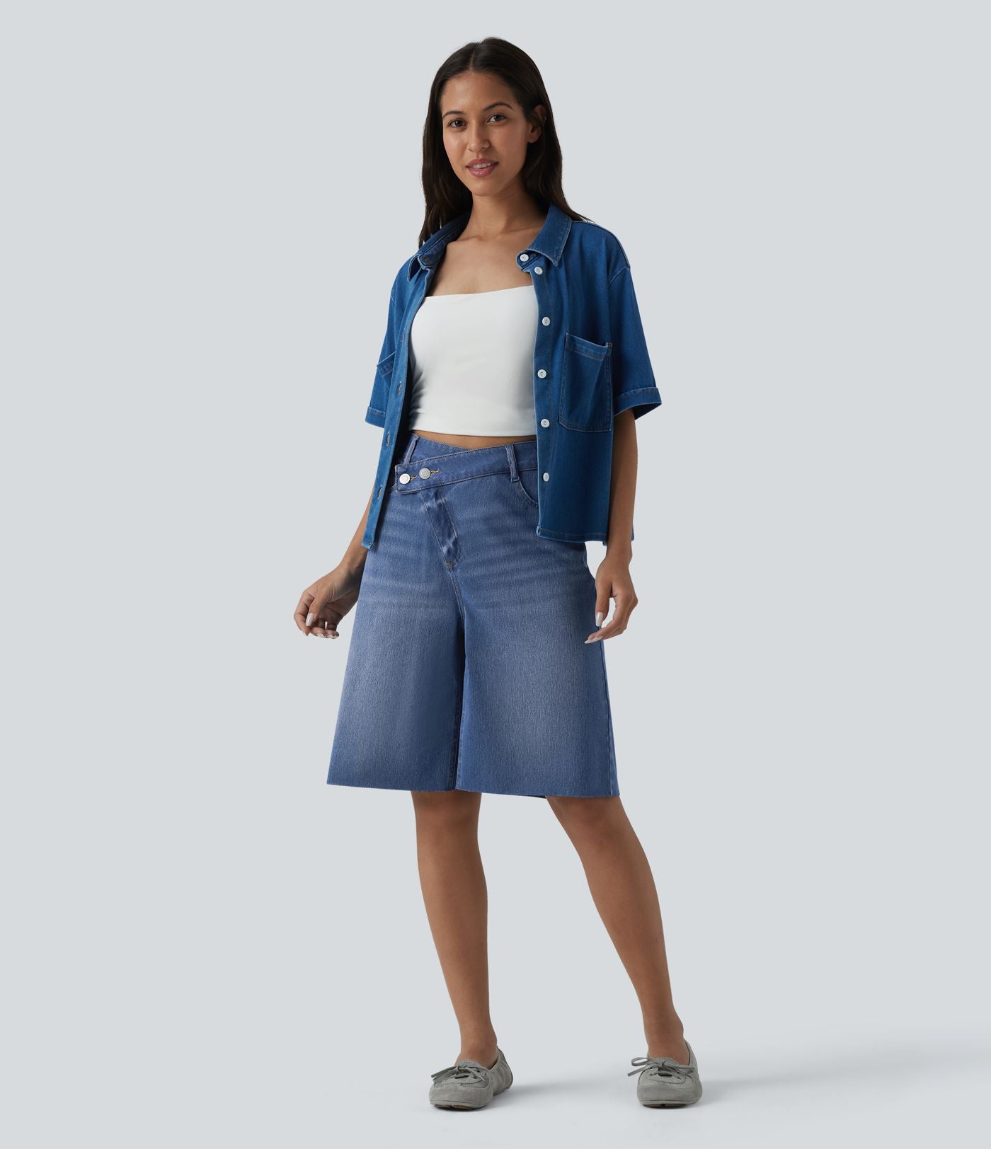 Halara Flex™ Short décontracté en jean asymétrique taille haute avec poches