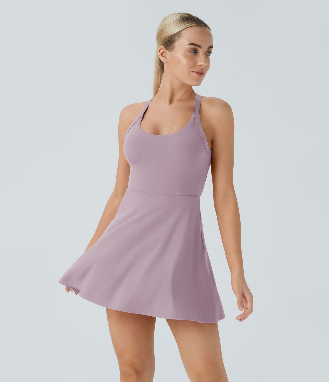 Robe de sport dos nu torsadée A-C