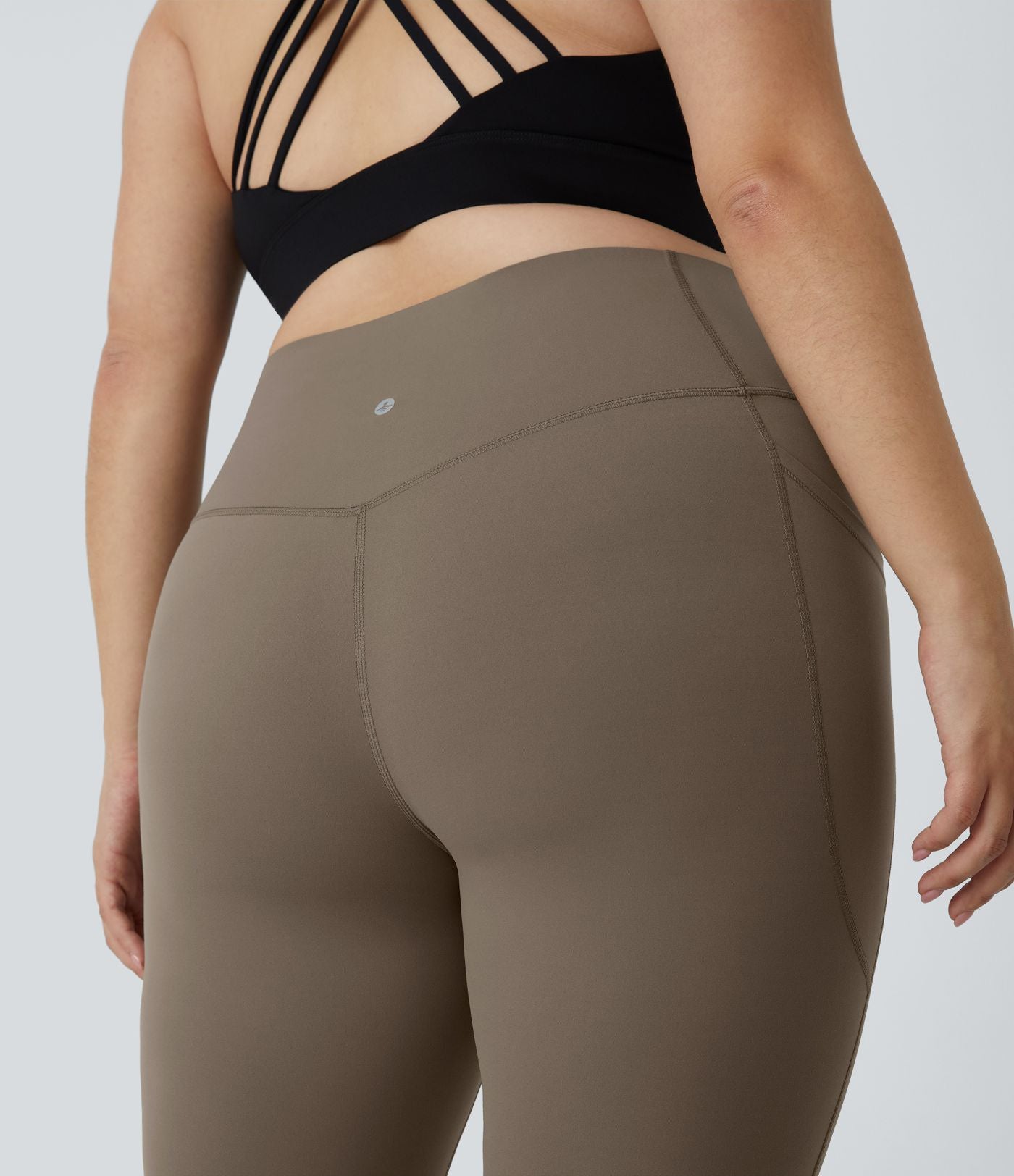 Legging d'entraînement gainant taille haute grande taille avec poches Halara UltraSculpt™