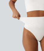 String d'intérieur gainant taille haute sans couture OneForm Seamless Flow