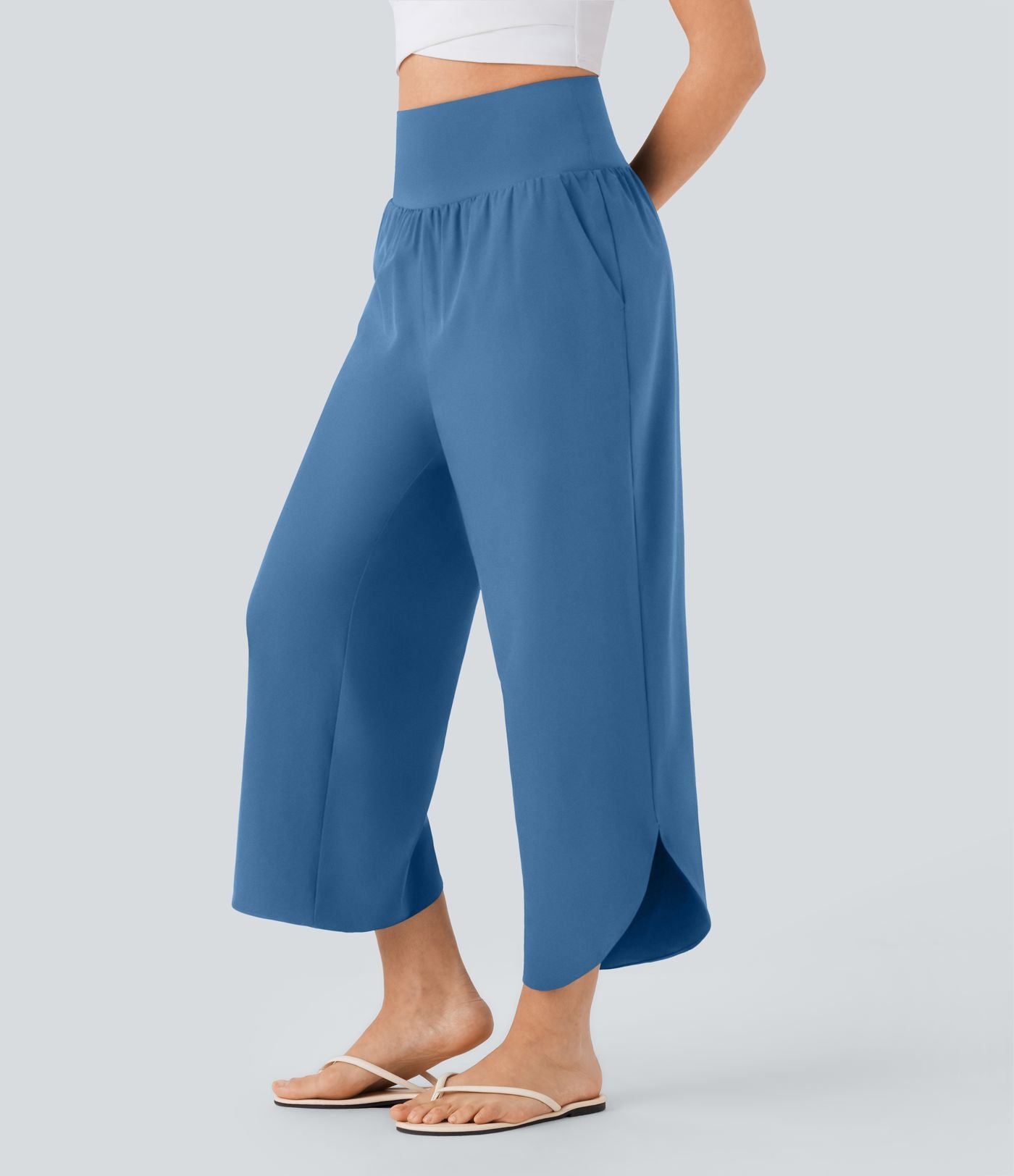 Pantalon fluide resort Breezeful™ à séchage rapide, coupe fendue et effet ventre plat