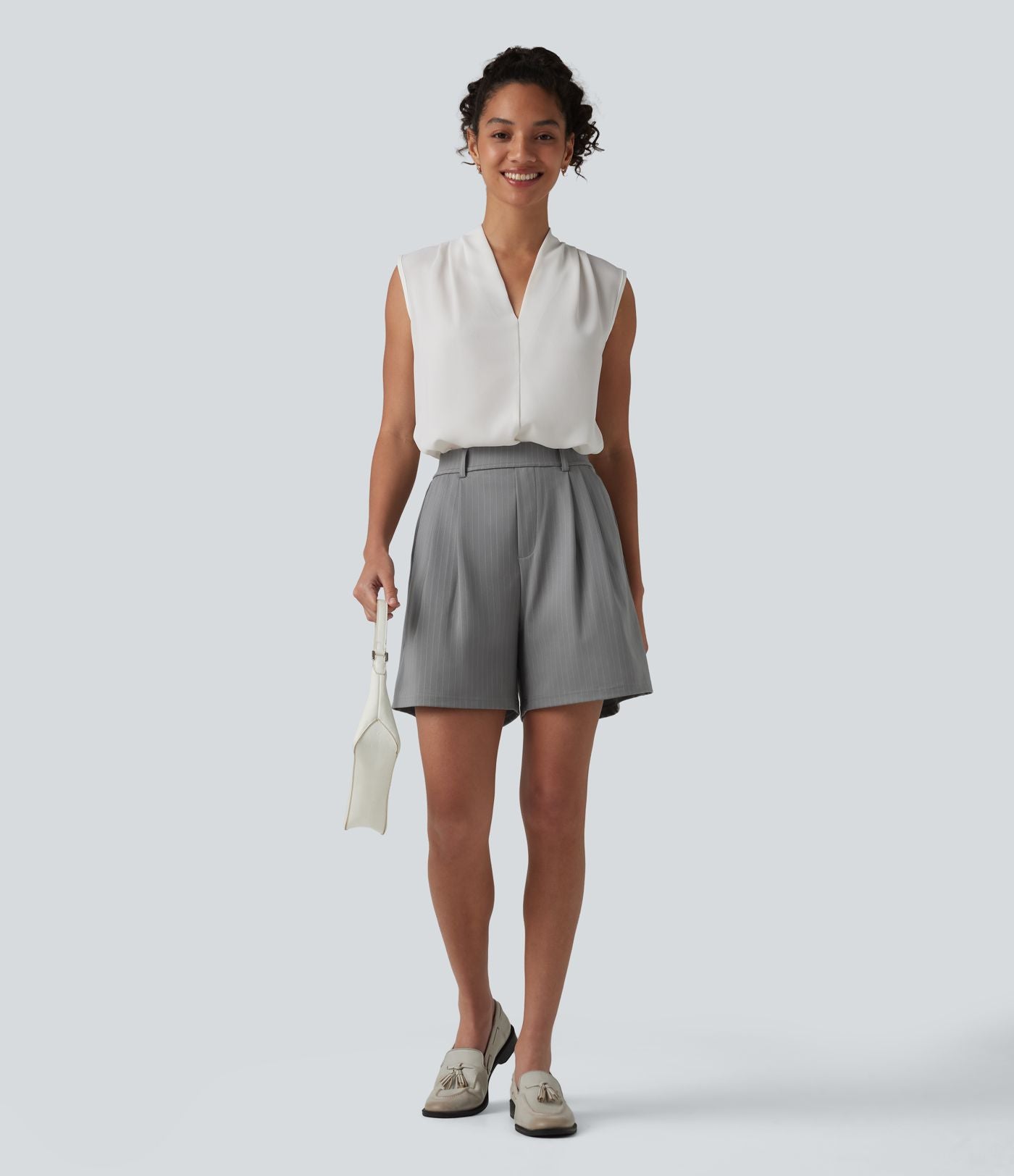 Short tailleur plissé taille haute à rayures avec poches