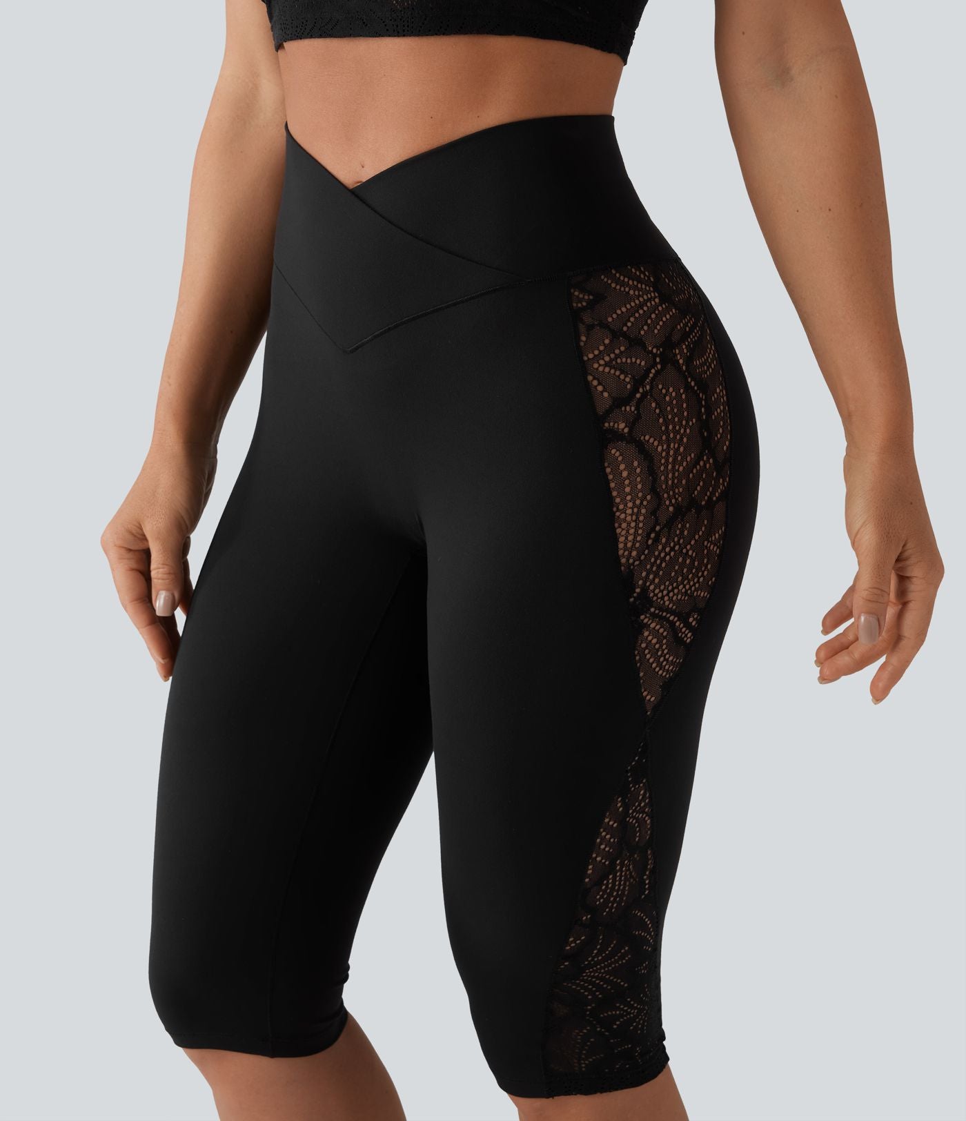 Legging de yoga corsaire SoftlyZero™ taille haute croisé dentelle contrastante avec poche - UPF50+