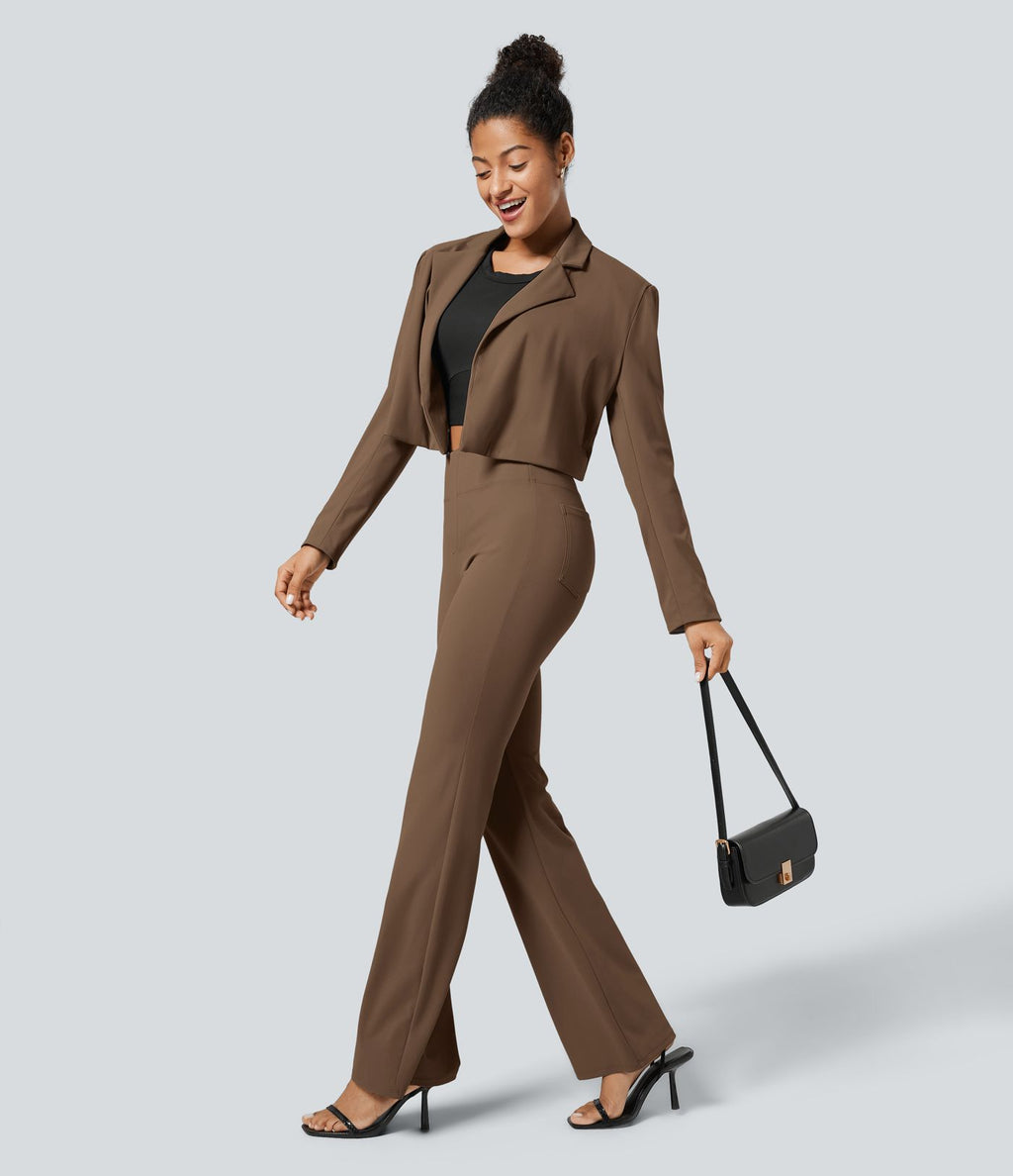 Pantalon tailleur légèrement évasé taille haute avec poches arrière Halara Flex™