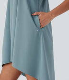 Robe décontractée mini fluide Breezeful™ à dos nageur, poches latérales, ourlet asymétrique et séchage rapide