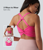 SoftlyZero™ Plush Débardeur de sport dos nu croisé et torsadé, bretelles ajustables et soutien-gorge intégré