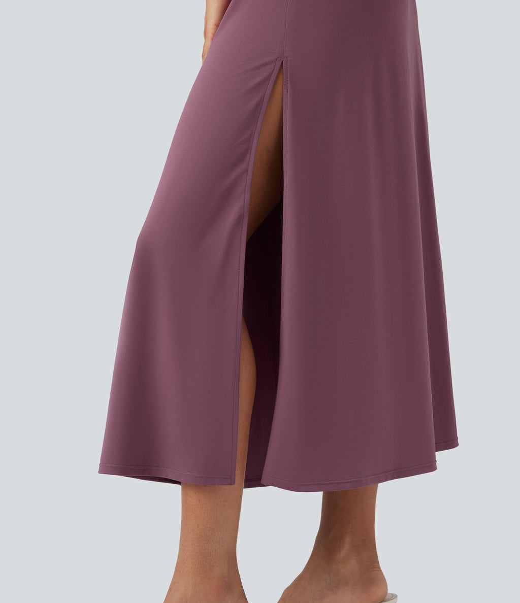 Robe midi sans manches à encolure carrée et dos échancré avec fente