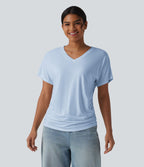 T-shirt décontracté uni à manches courtes, col V et fronces
