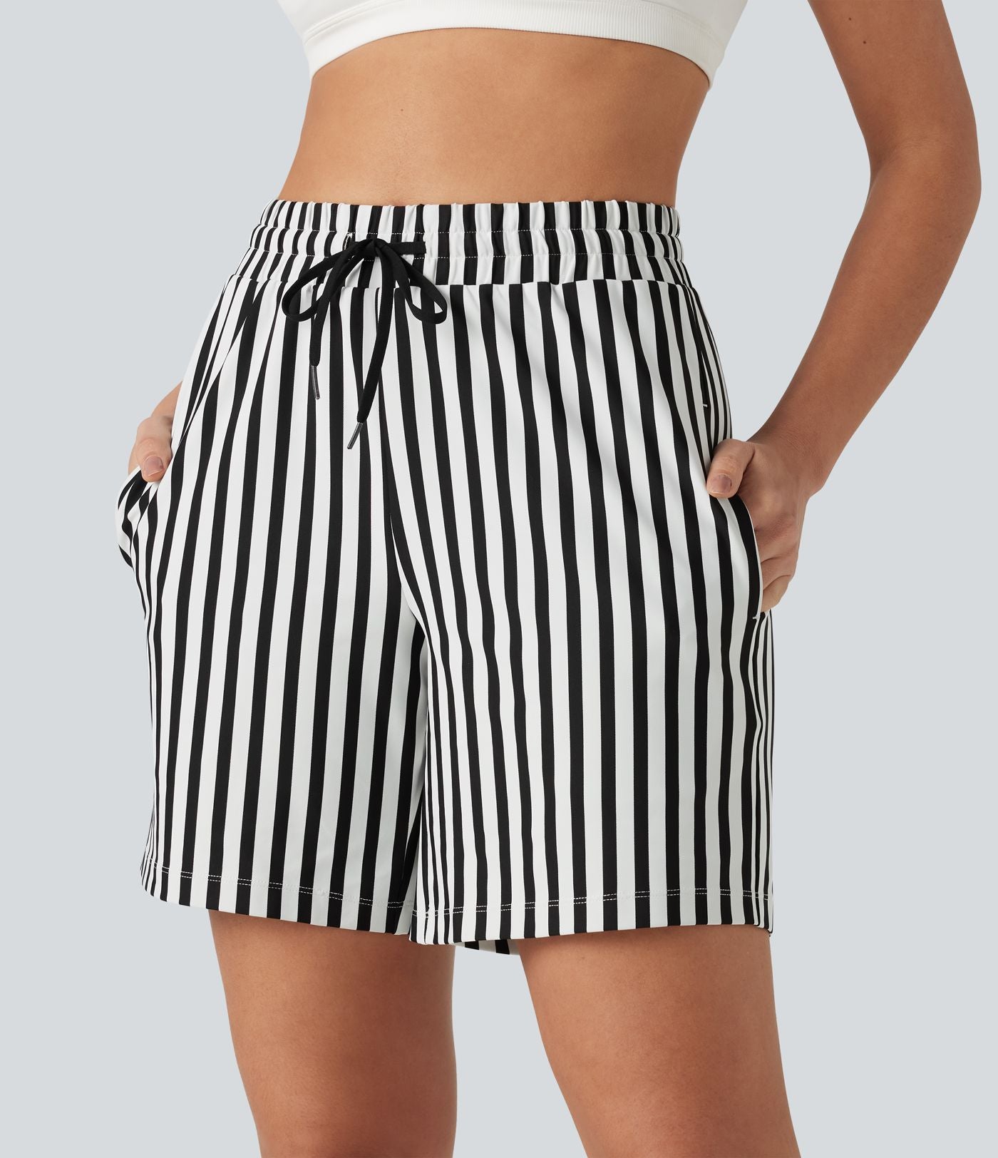 Short de yoga 2 en 1 à rayures taille haute avec cordon de serrage, poches, 17,5 cm
