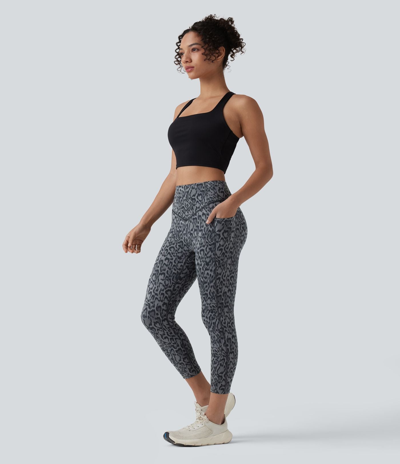 Legging corsaire d'entraînement taille haute gainant effet push-up imprimé léopard Halara UltraSculpt™ avec poches