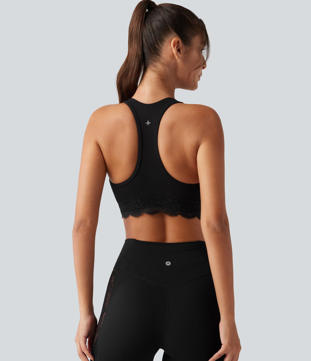 Halara UltraSculpt™ Brassière de sport maintien léger col V avec coussinets amovibles, dos nageur et dentelle contrastée