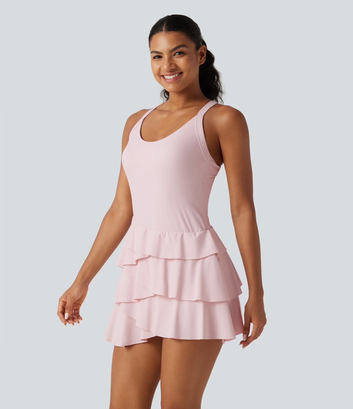 Robe-short de tennis SoftlyZero™ Airy effet frais InstantCool mini à volants superposés avec coussinets amovibles et poches, accès facile Easy Peasy