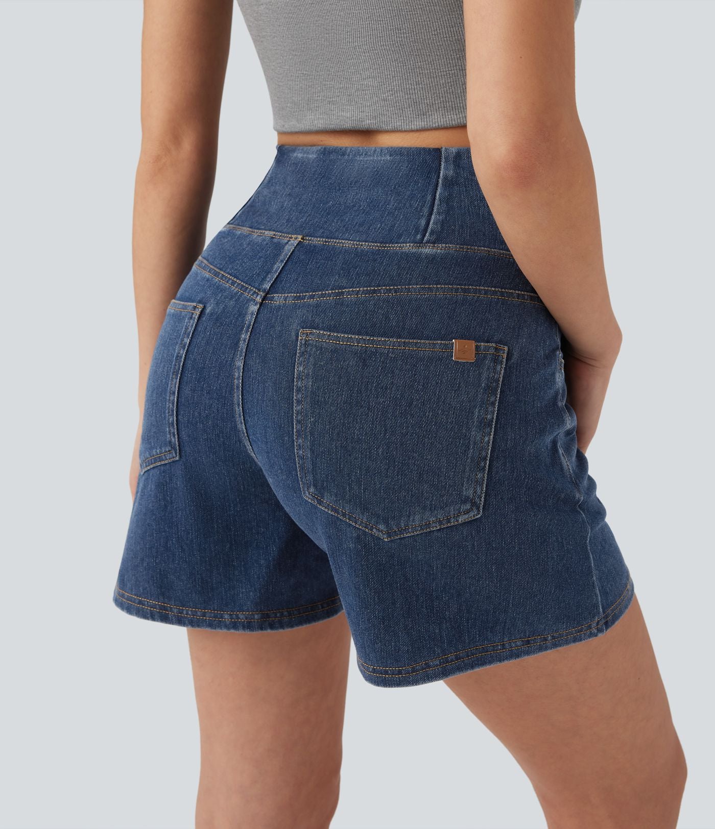 Halara Flex™ Short décontracté évasé à jambe large en denim extensible délavé taille haute croisée avec poches multiples