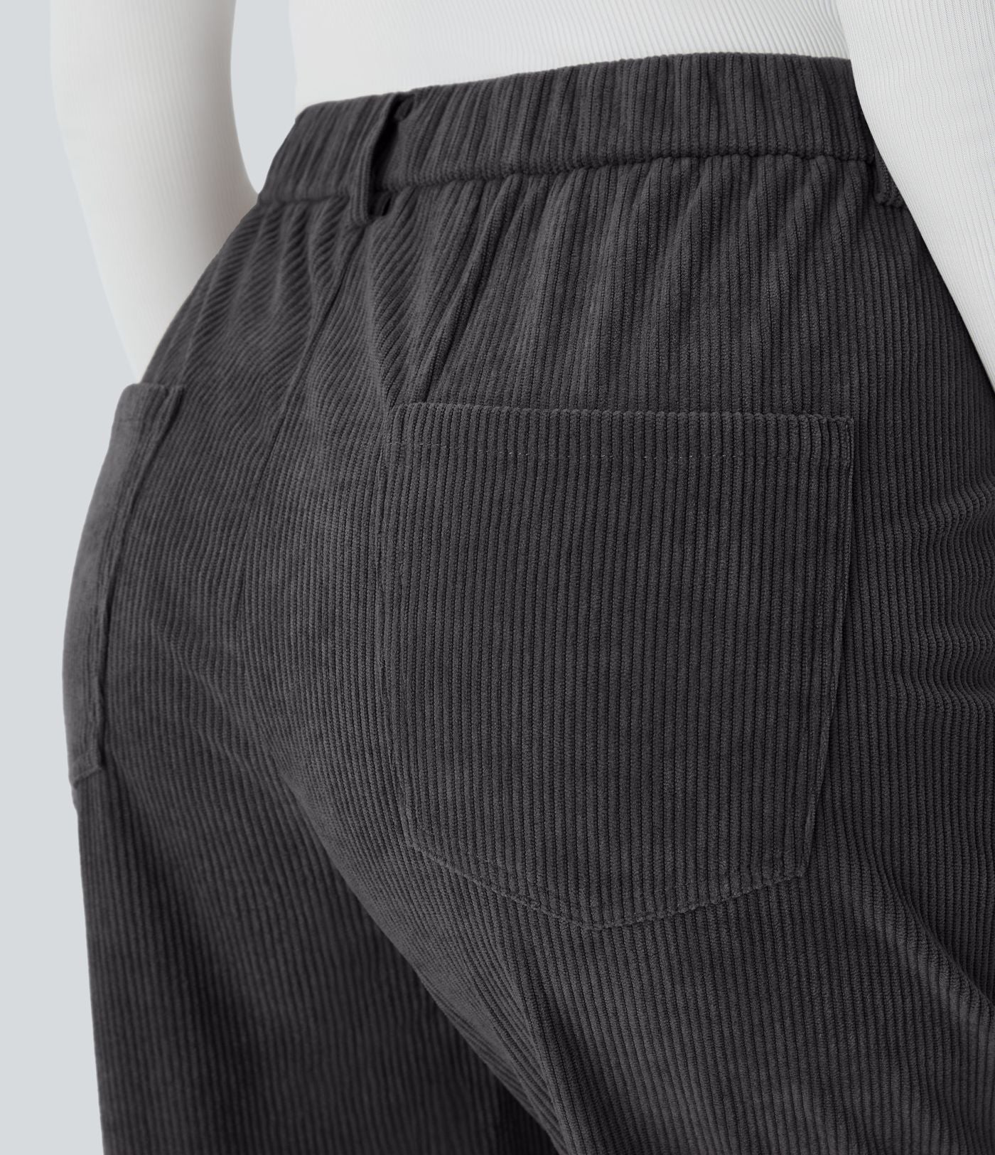 Pantalon décontracté en velours côtelé avec taille mi-haute, boutons et fermeture éclair