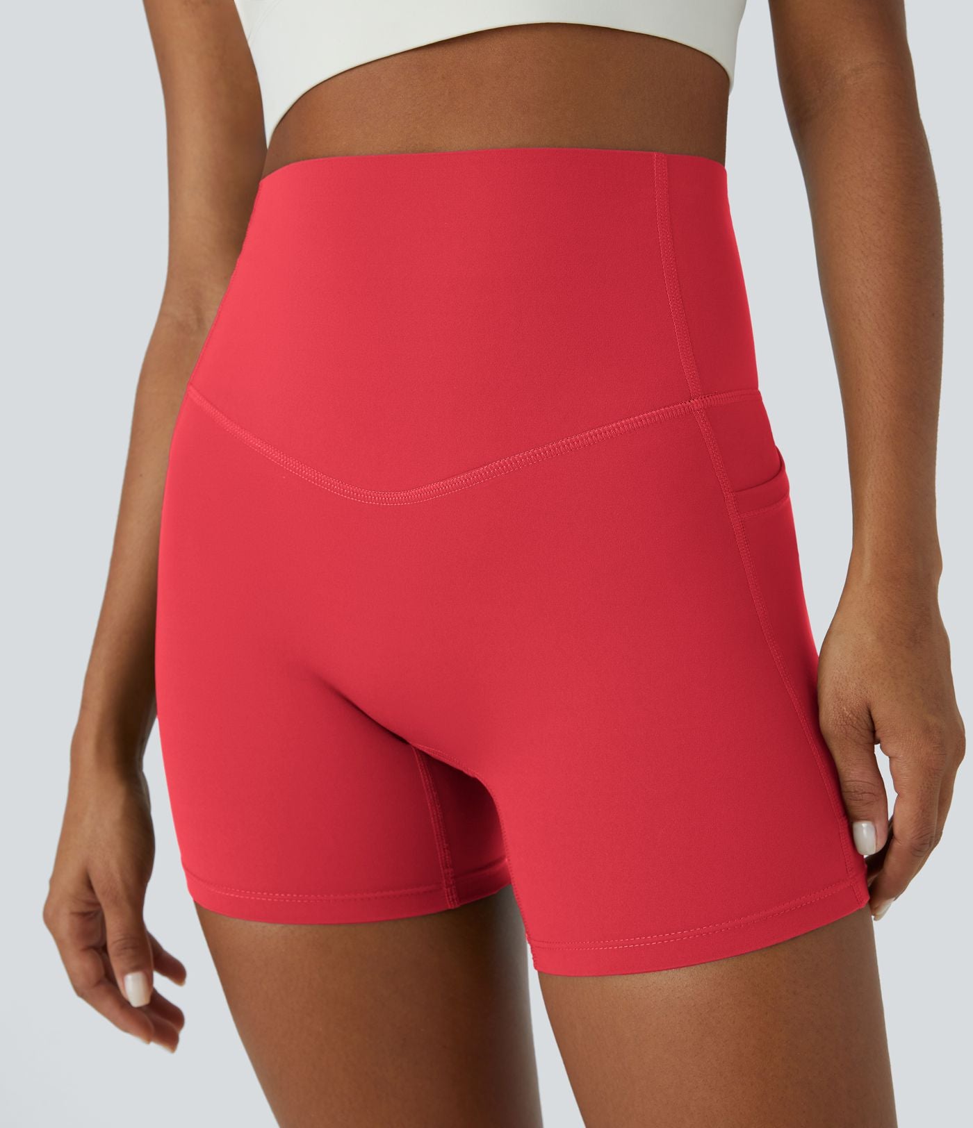 Short cycliste d'entraînement gainant taille haute UltraSculpt™ SoCinched à poches latérales 12,5 cm
