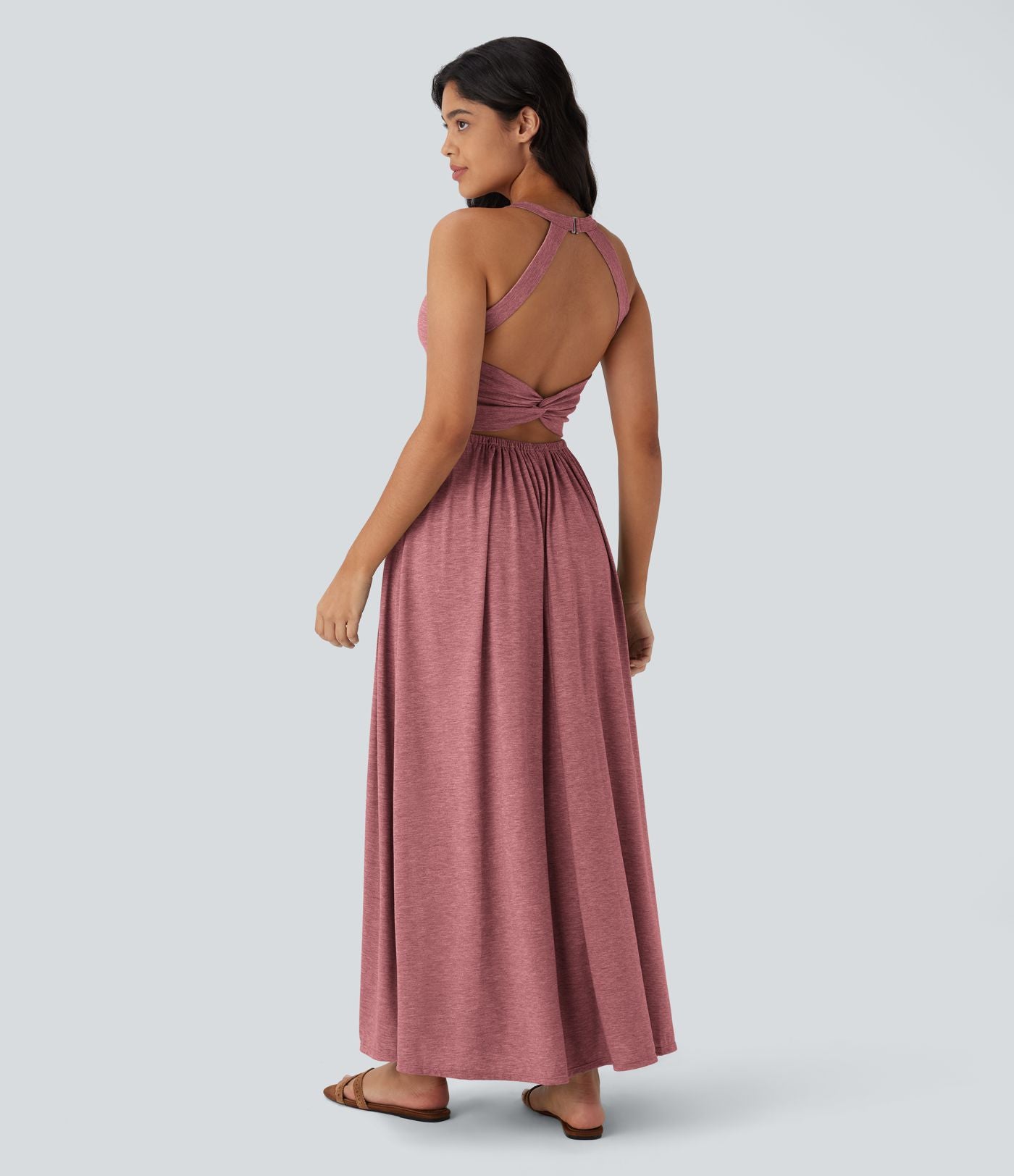 Robe longue fluide fendue avec poches latérales, dos nu et effet torsadé