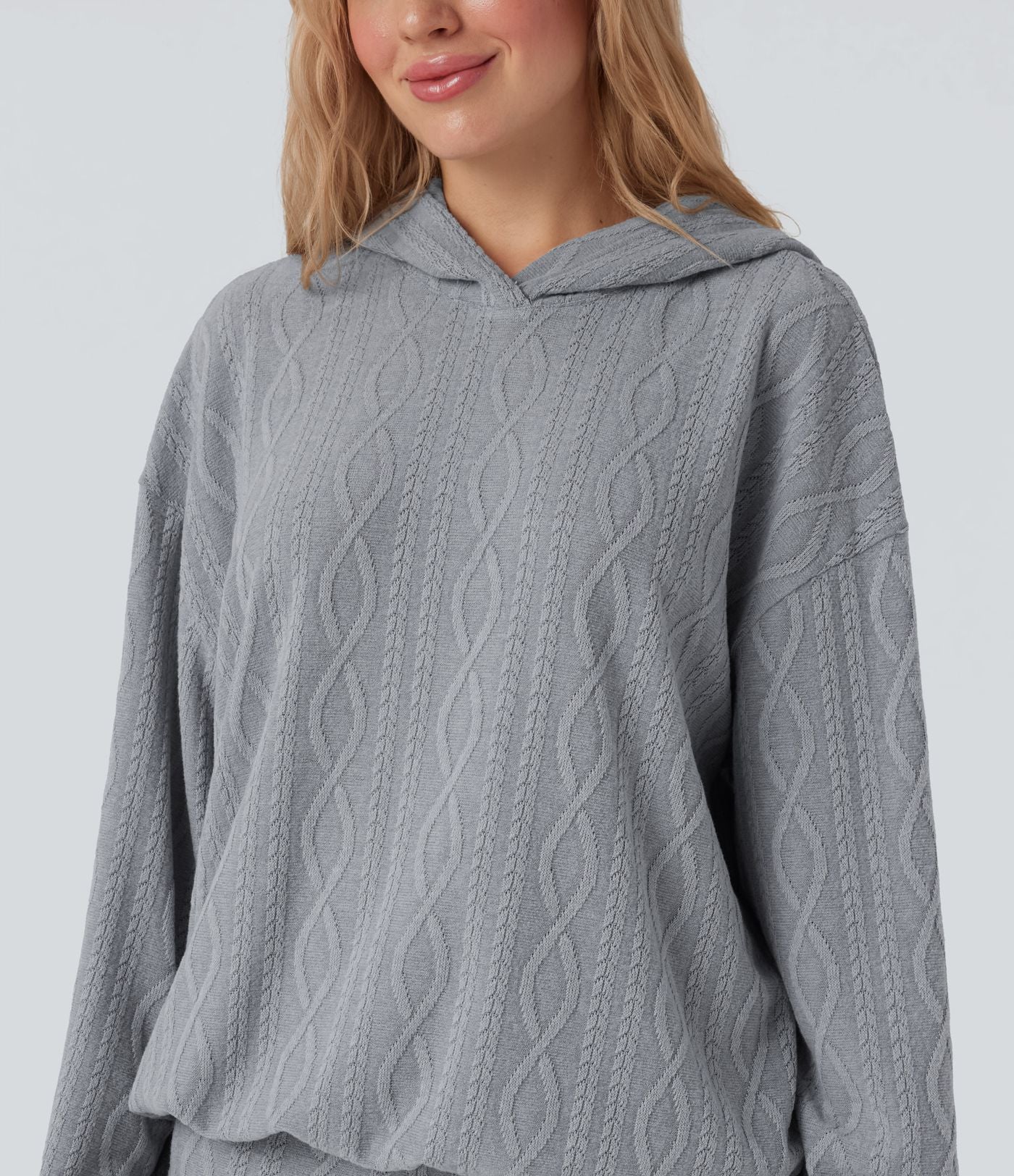 Sweatshirt décontracté à capuche manches longues oversize maille torsadée