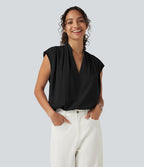 Blouse sans manches défroissage facile, col V, fronces et coupe boxy