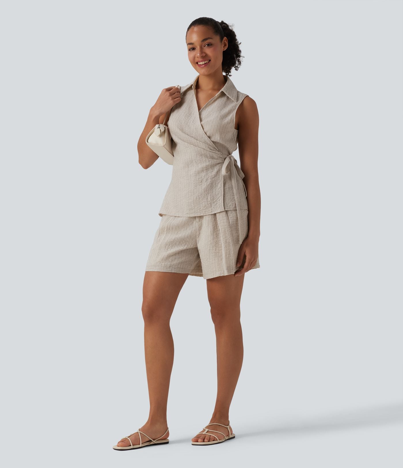 Chemise décontractée aspect lin sans manches col cache-cœur avec lien latéral