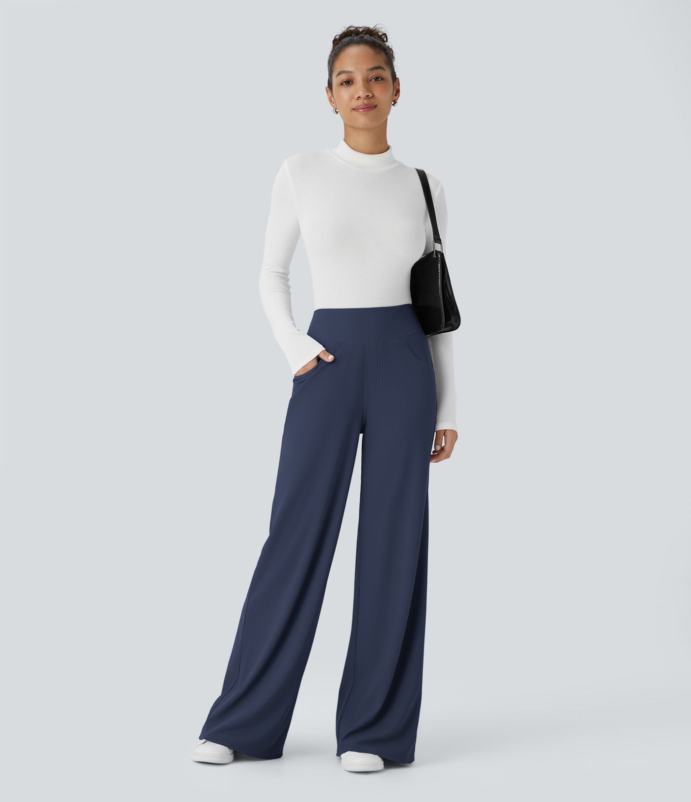 Pantalon tailleur large gainant taille haute en micro-gaufré avec poches Halara Flex™
