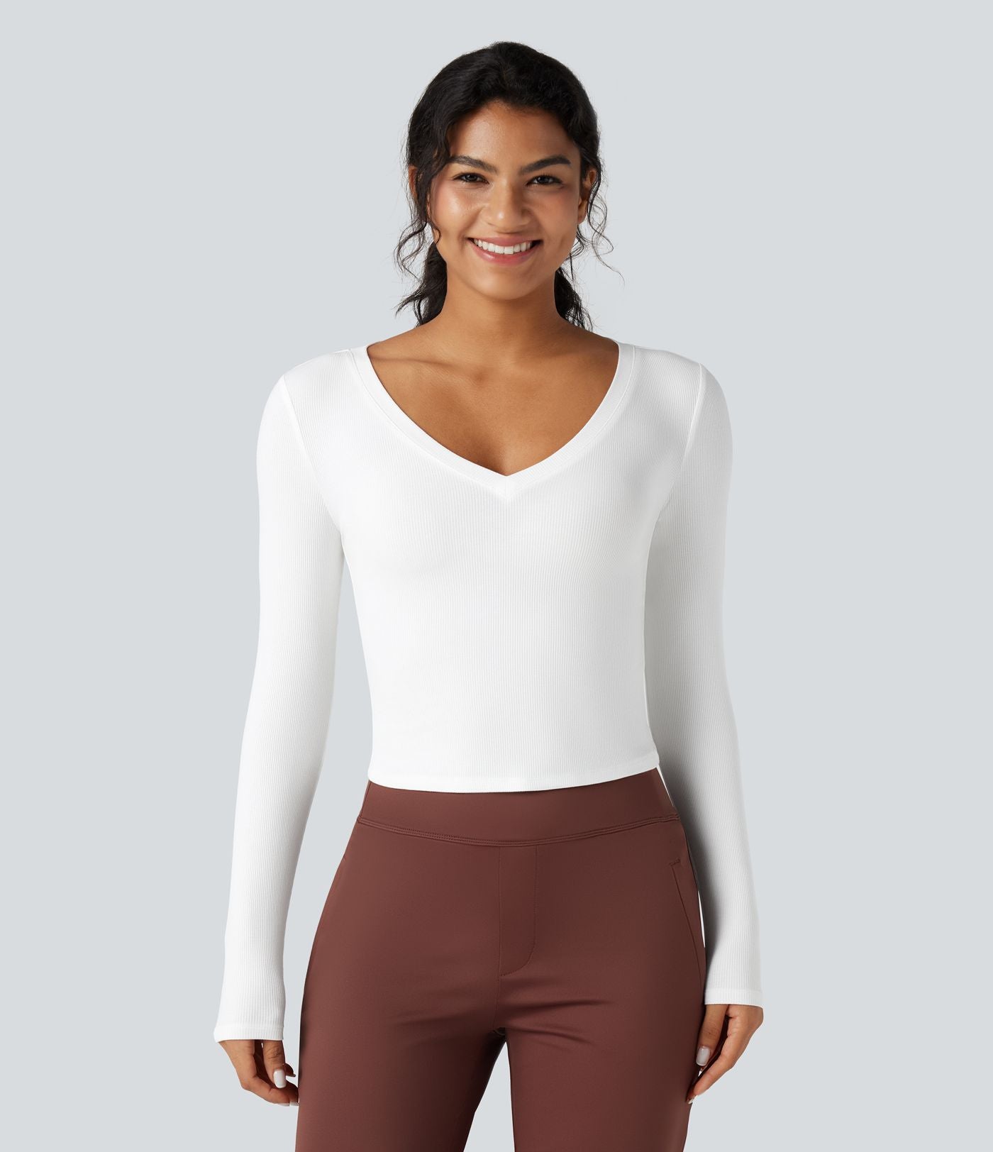 T-shirt tailleur côtelé court col V manches longues