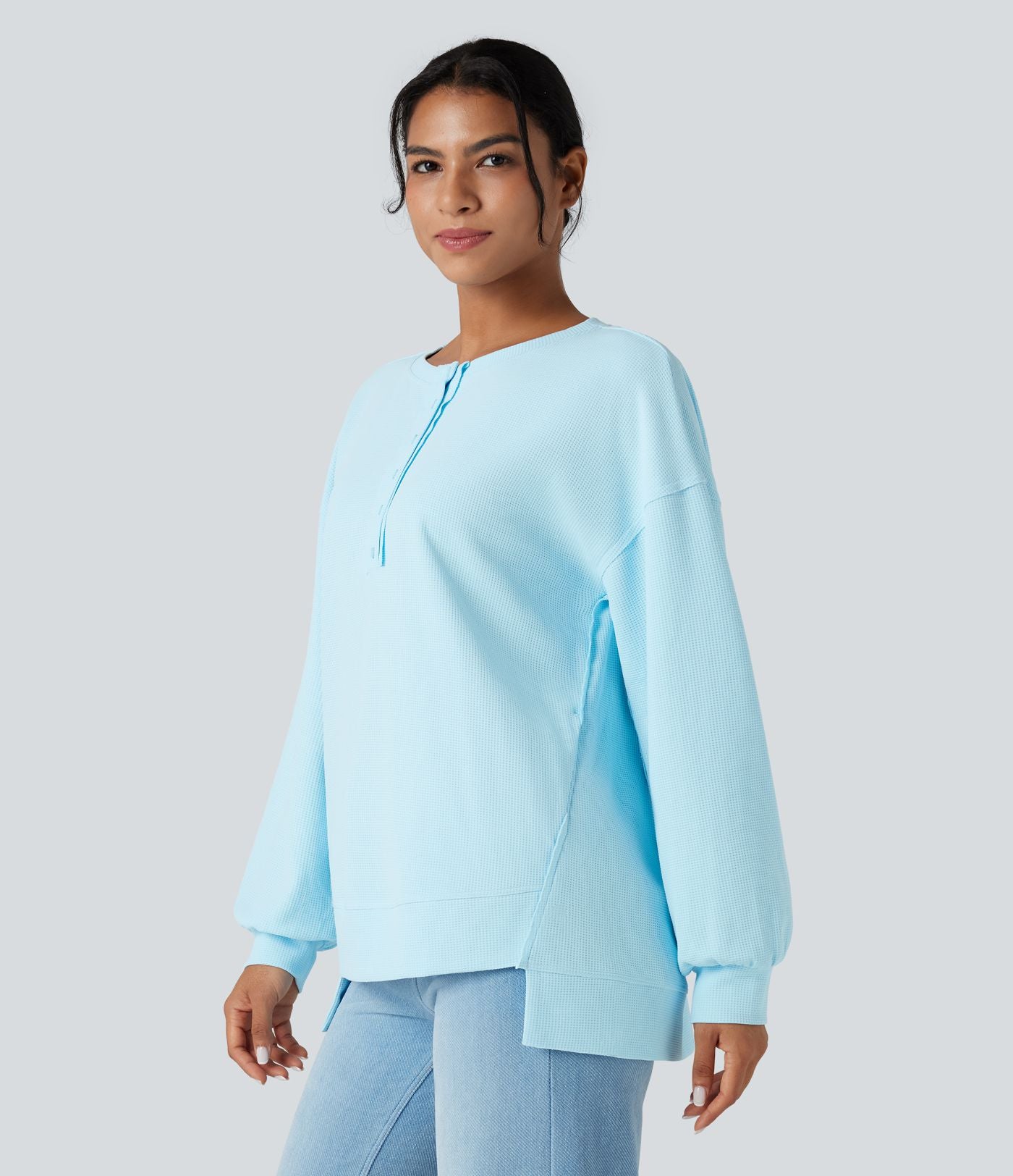 Sweat-shirt gaufré henley oversize manches longues avec poches