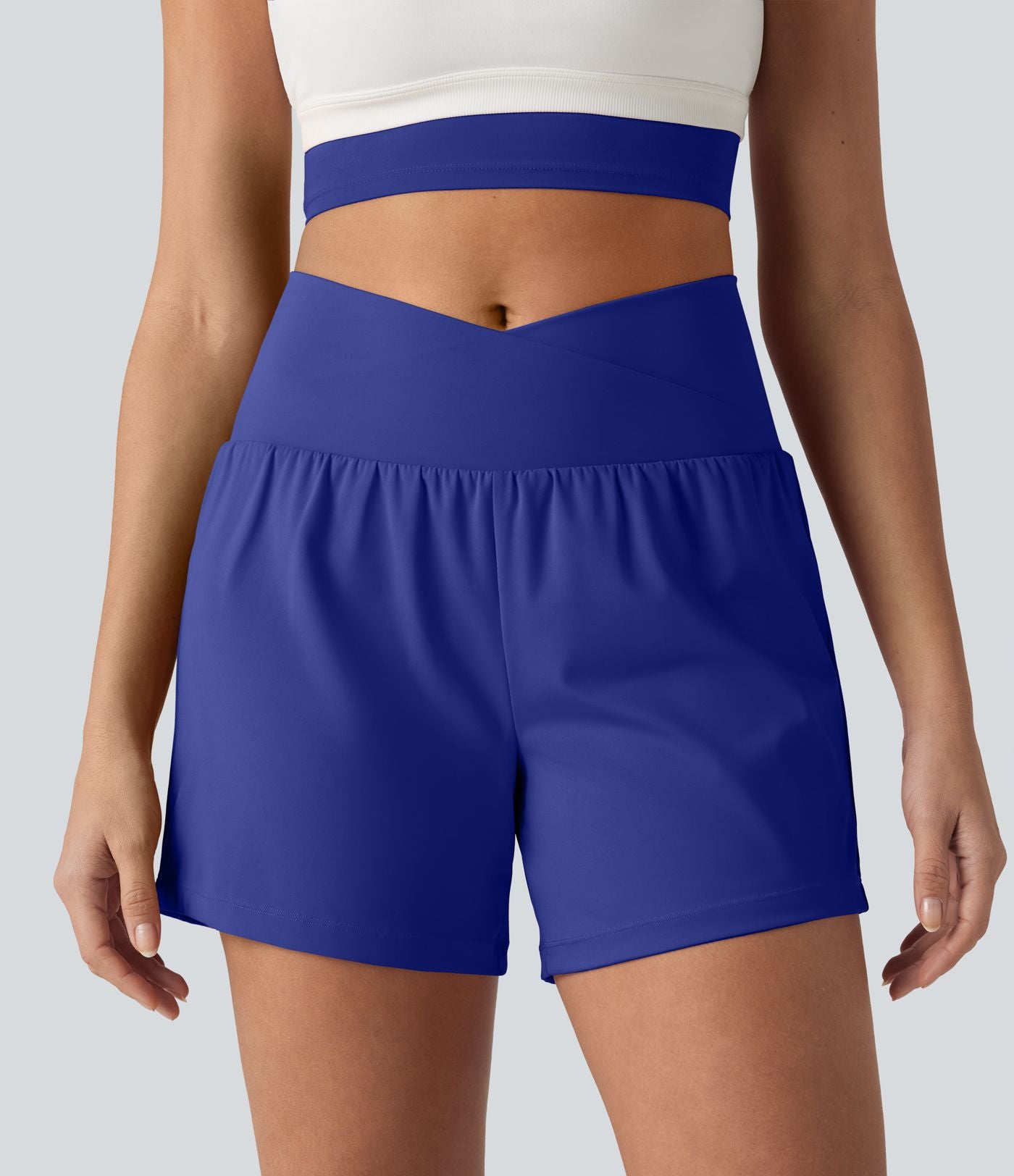 Short de yoga SoftlyZero™ Airy croisé taille haute 2-en-1 effet frais InstantCool 12,5 cm avec poches