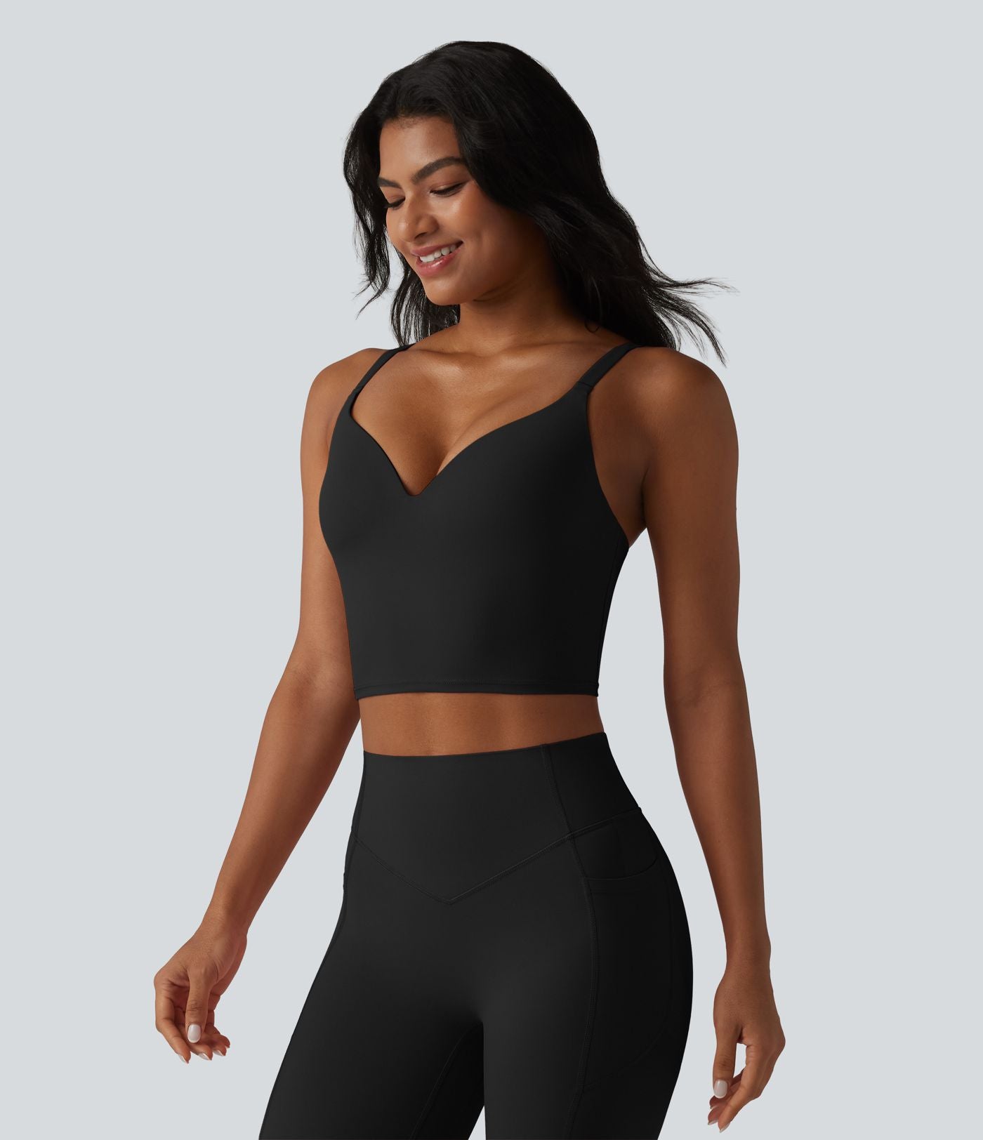 Halara UltraSculpt™ Débardeur yoga push-up à bretelles croisées réglables et coussinets non amovibles