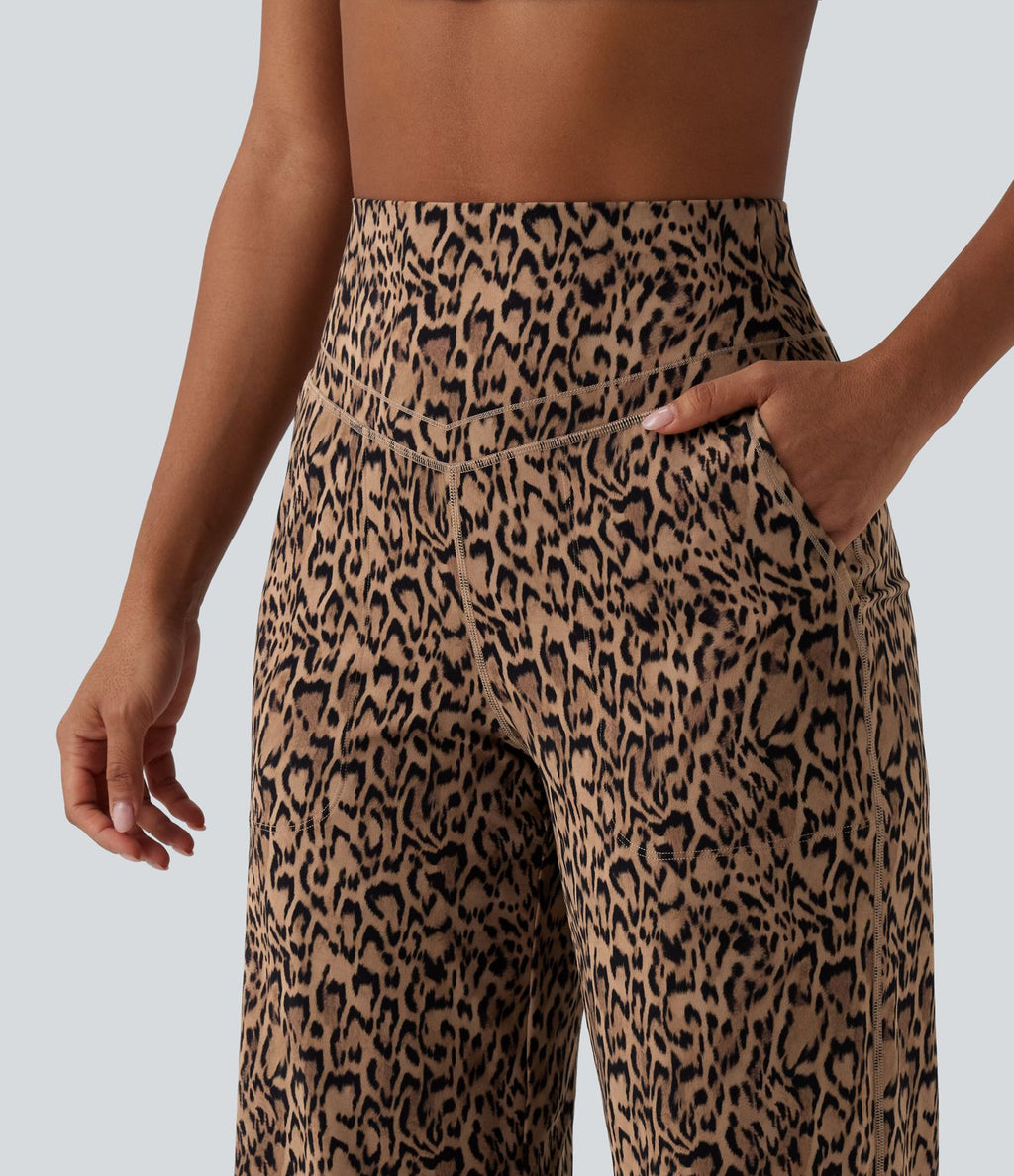 Pantalon de yoga jambes droites taille haute gainant imprimé léopard Halara UltraSculpt™ avec poches
