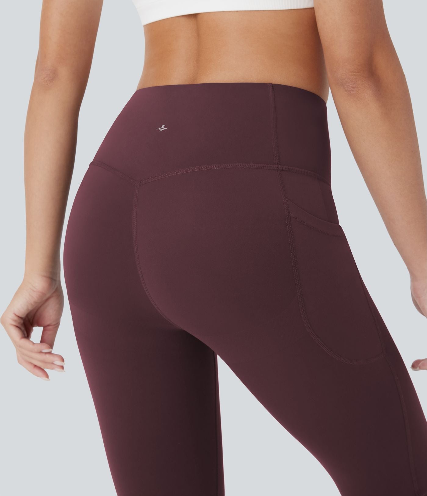 Legging corsaire d'entraînement gainant galbant taille haute avec poches Halara UltraSculpt™
