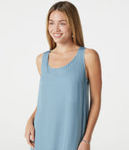Robe fluide de vacances 2-en-1 col rond échancré sans manches asymétrique