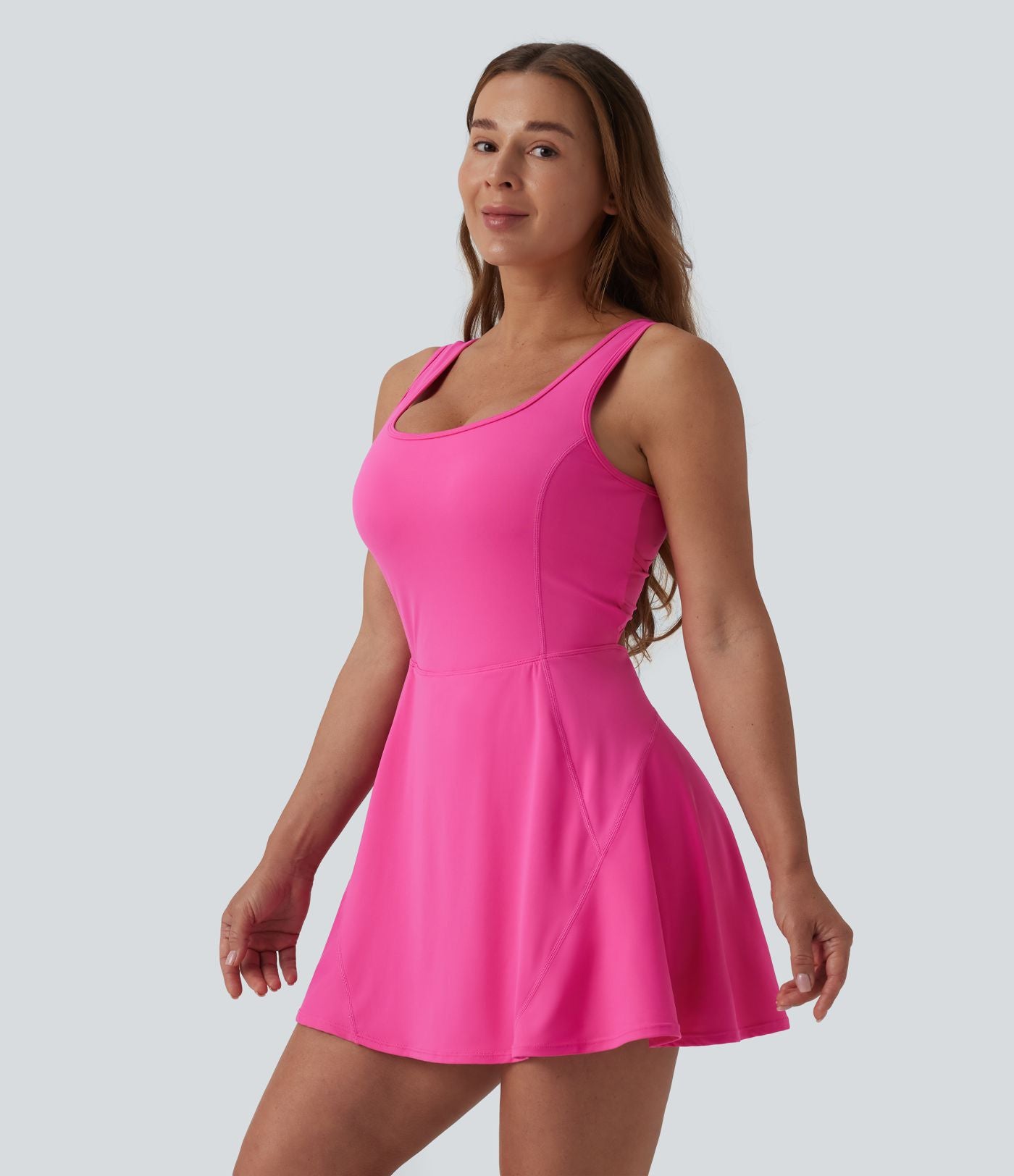 Robe de sport mini 2-en-1 SoftlyZero™ Airy col U poches effet frais InstantCool danse bonnets E-G, accès facile Easy Peasy
