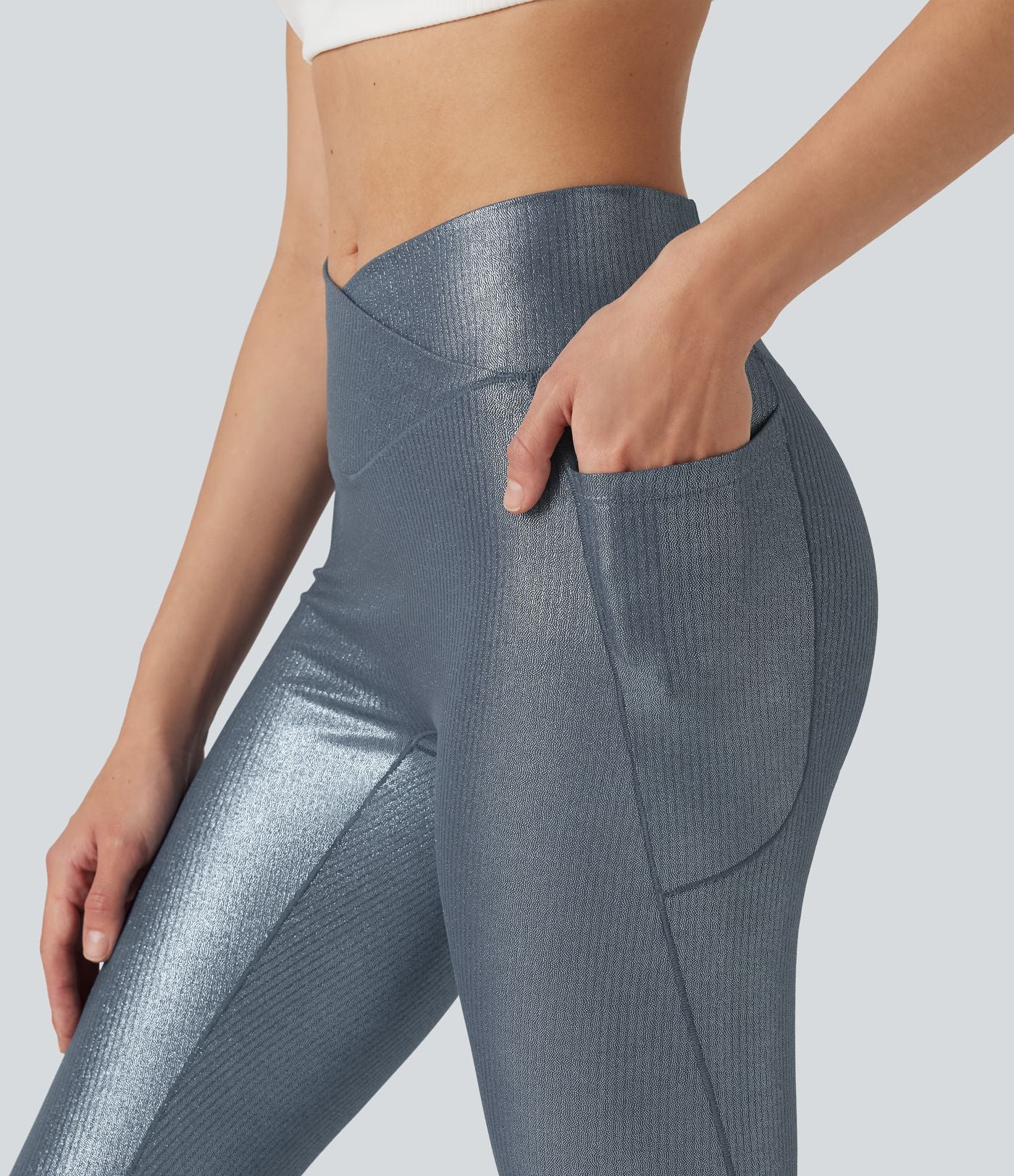 Legging de yoga en maille côtelée taille haute croisée avec imprimé métallisé et poches