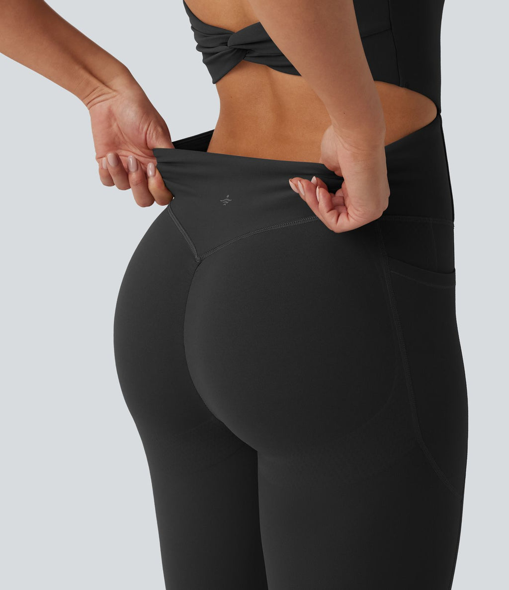 Combinaison de sport Halara UltraSculpt™ dos nu torsadé, effet ventre plat et fessier galbé, coupe bootcut, avec poches — Édition Easy Peasy