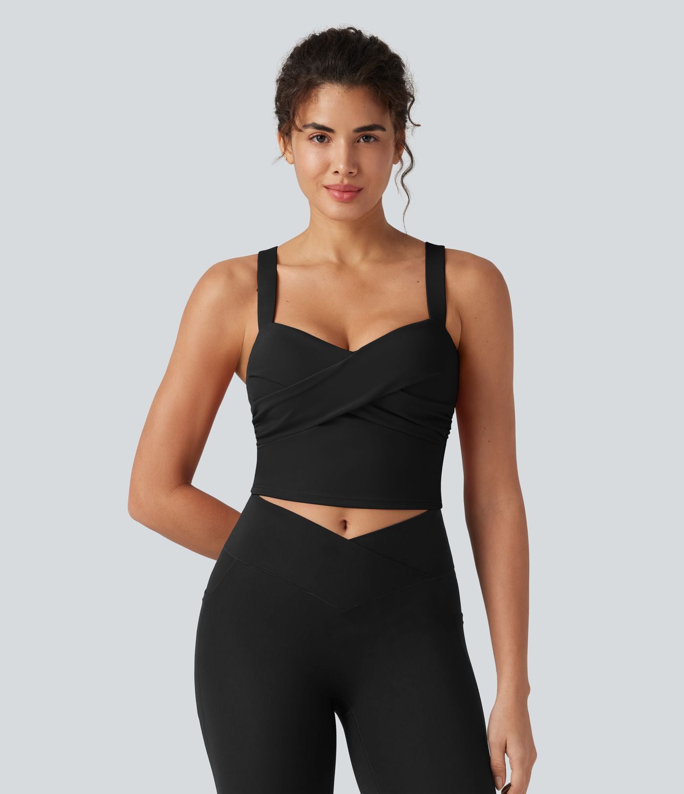 Débardeur court de yoga SoftlyZero™ Plush décolleté en cœur soutien-gorge intégré