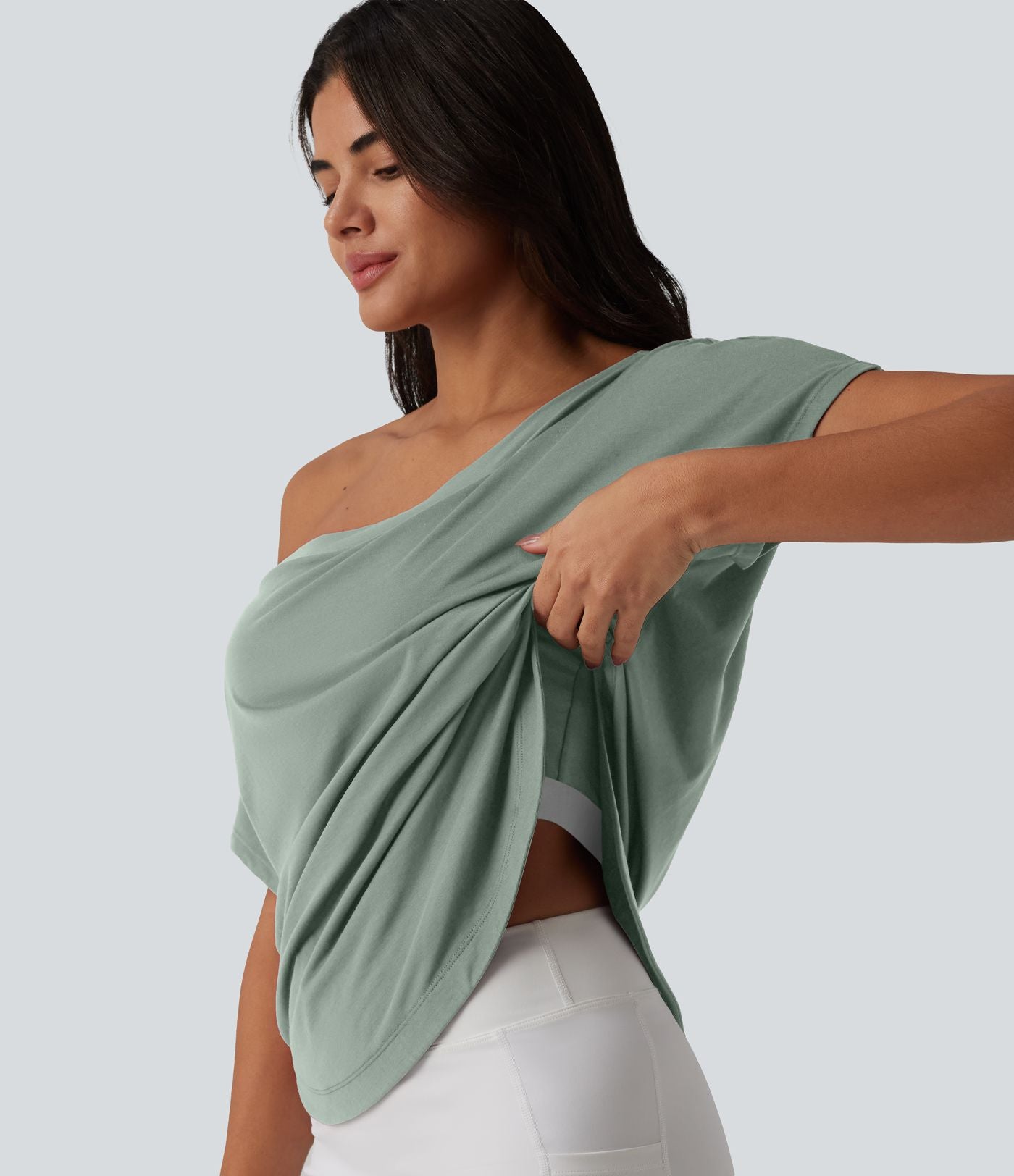 Top de sport yoga asymétrique à épaule dénudée manches courtes ourlet arrondi et coupe asymétrique à séchage rapide – Soutien-gorge intégré