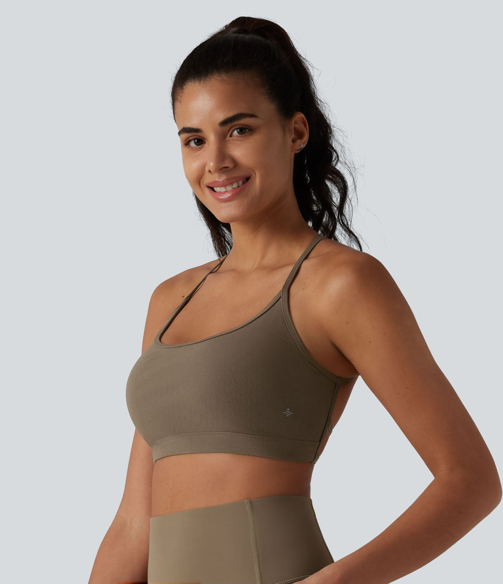 Brassière de sport de yoga en maille côtelée maintien léger dos croisé dos nu avec soutien-gorge intégré