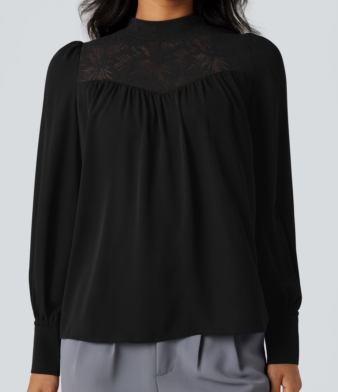 Chemise tailleur col montant dentelle contrastante manches longues