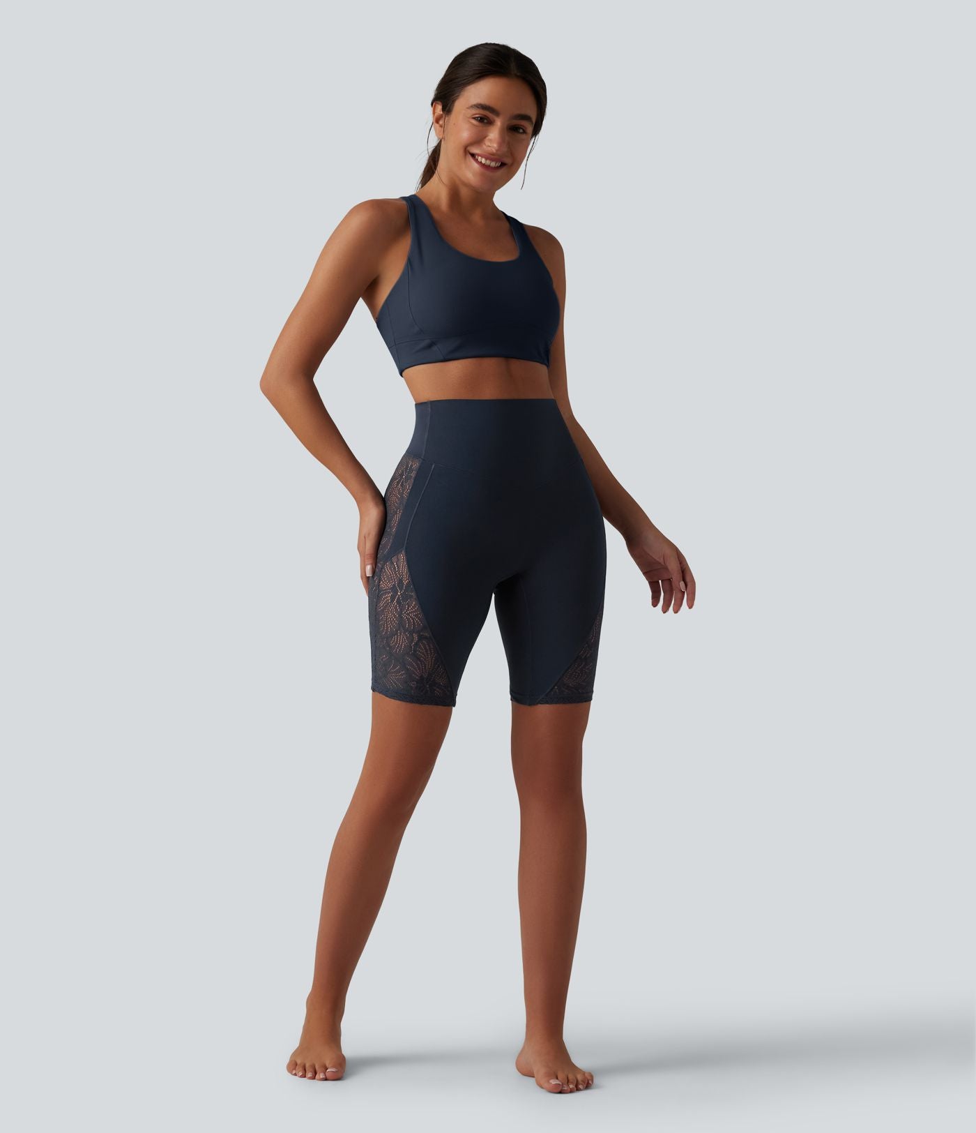 Short cycliste de yoga Halara UltraSculpt™ taille haute, gainant, en dentelle contrastée, 23 cm, avec poche