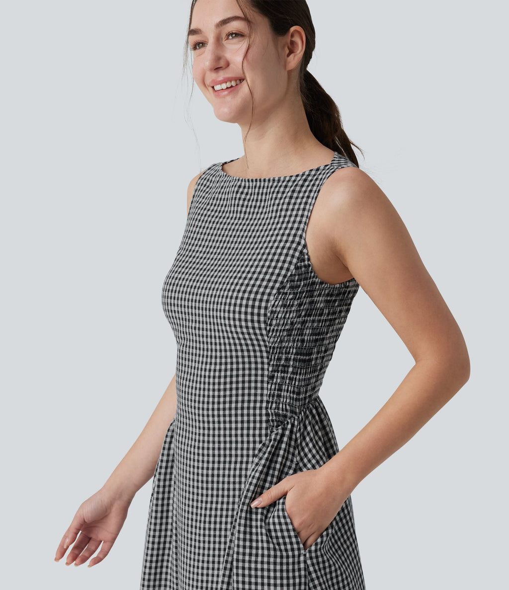Robe longue fluide casual aspect lin col bateau sans manches à carreaux avec poches