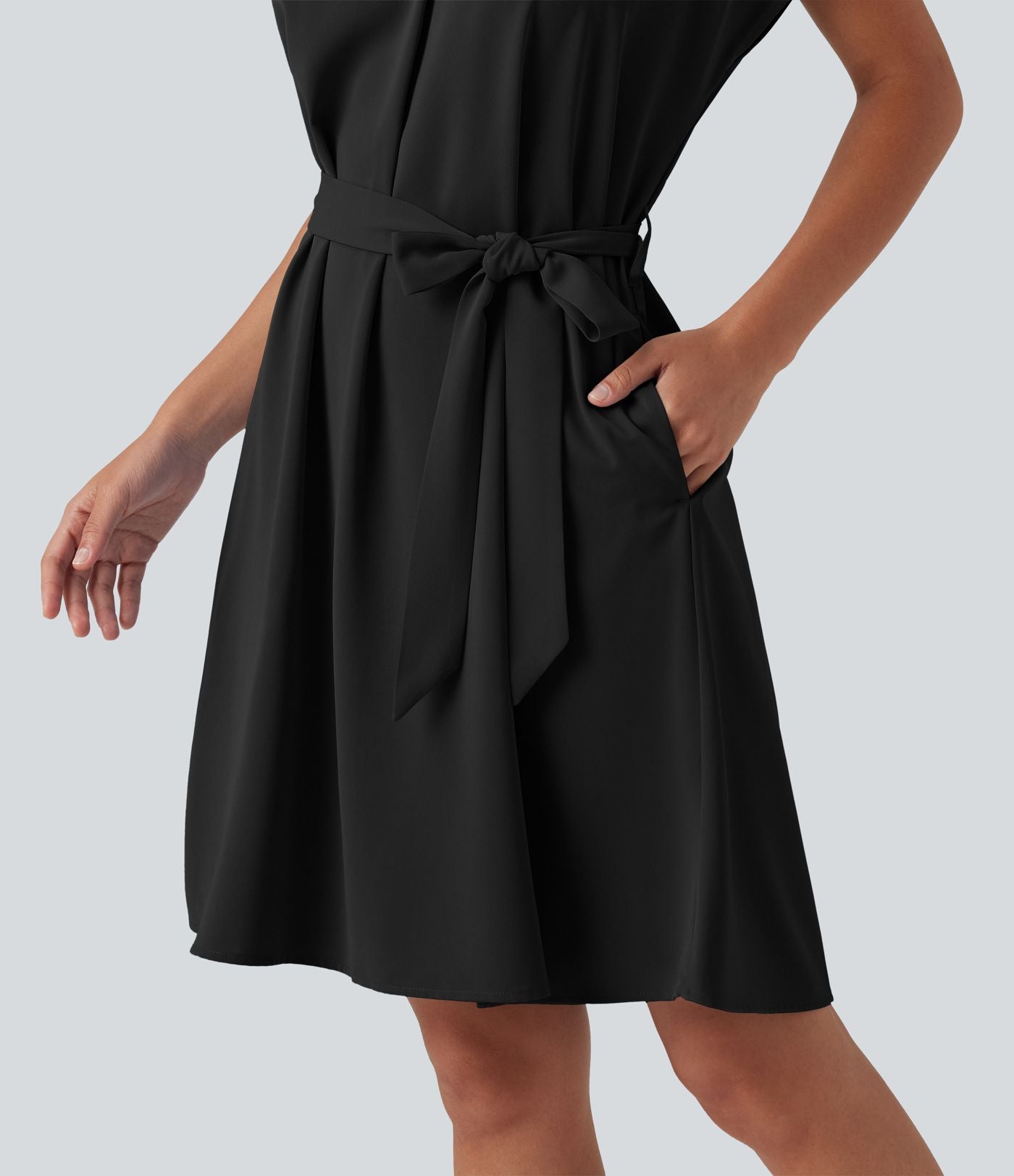 Robe mini esprit bureau défroissage facile, col V, ceinture, manches chauve-souris et poches