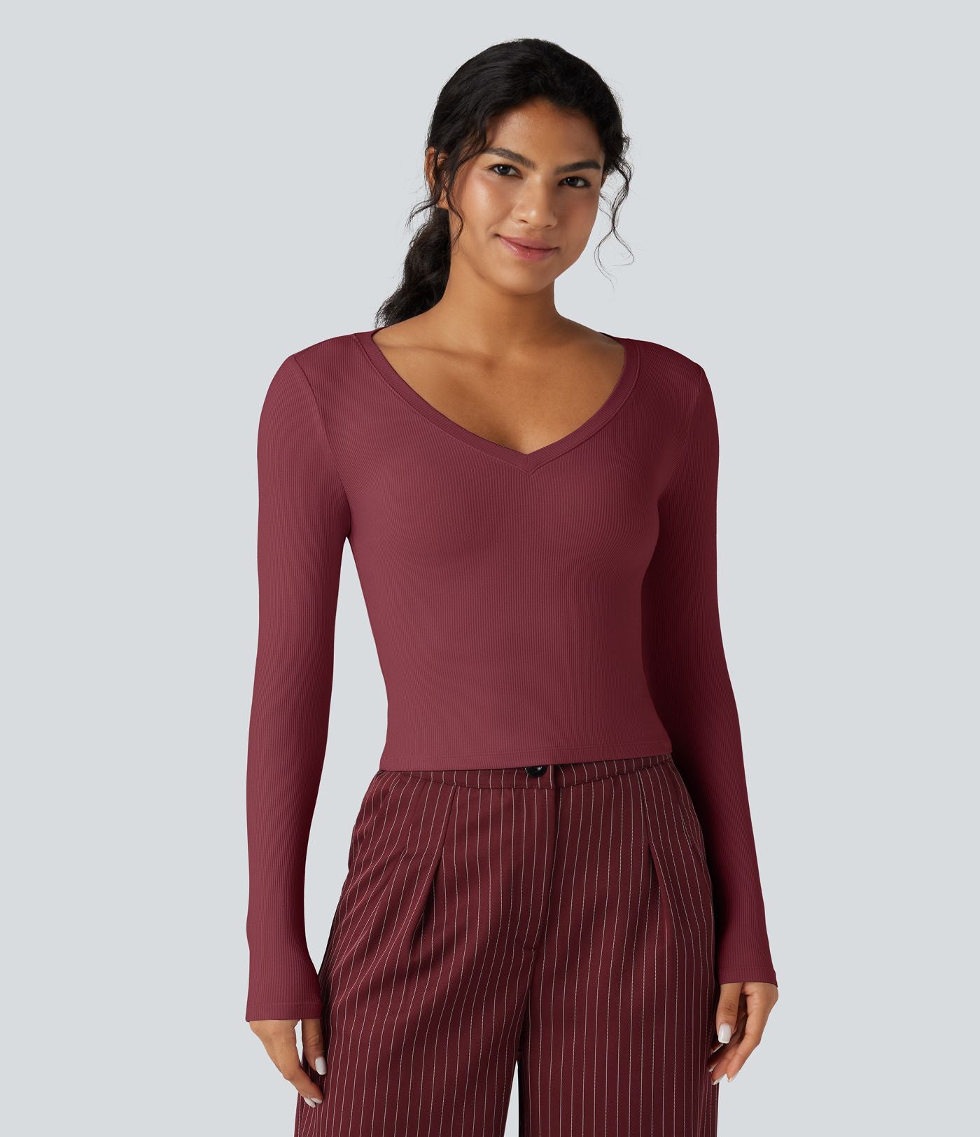 T-shirt tailleur côtelé court col V manches longues