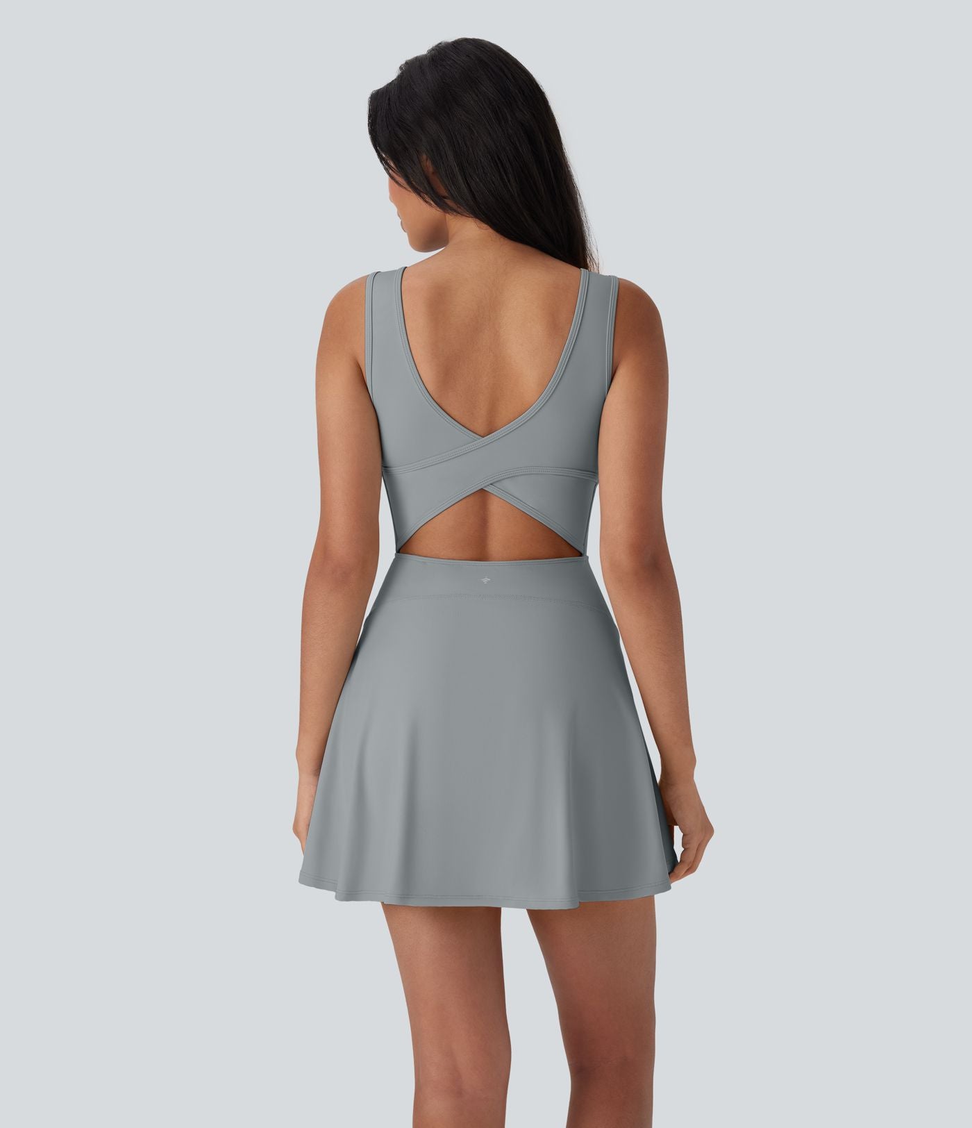 Robe SoftlyZero™ Airy de danse mini 2-en-1 dos nu, col U, bretelles croisées, poches latérales et effet frais InstantCool, accès facile Easy Peasy