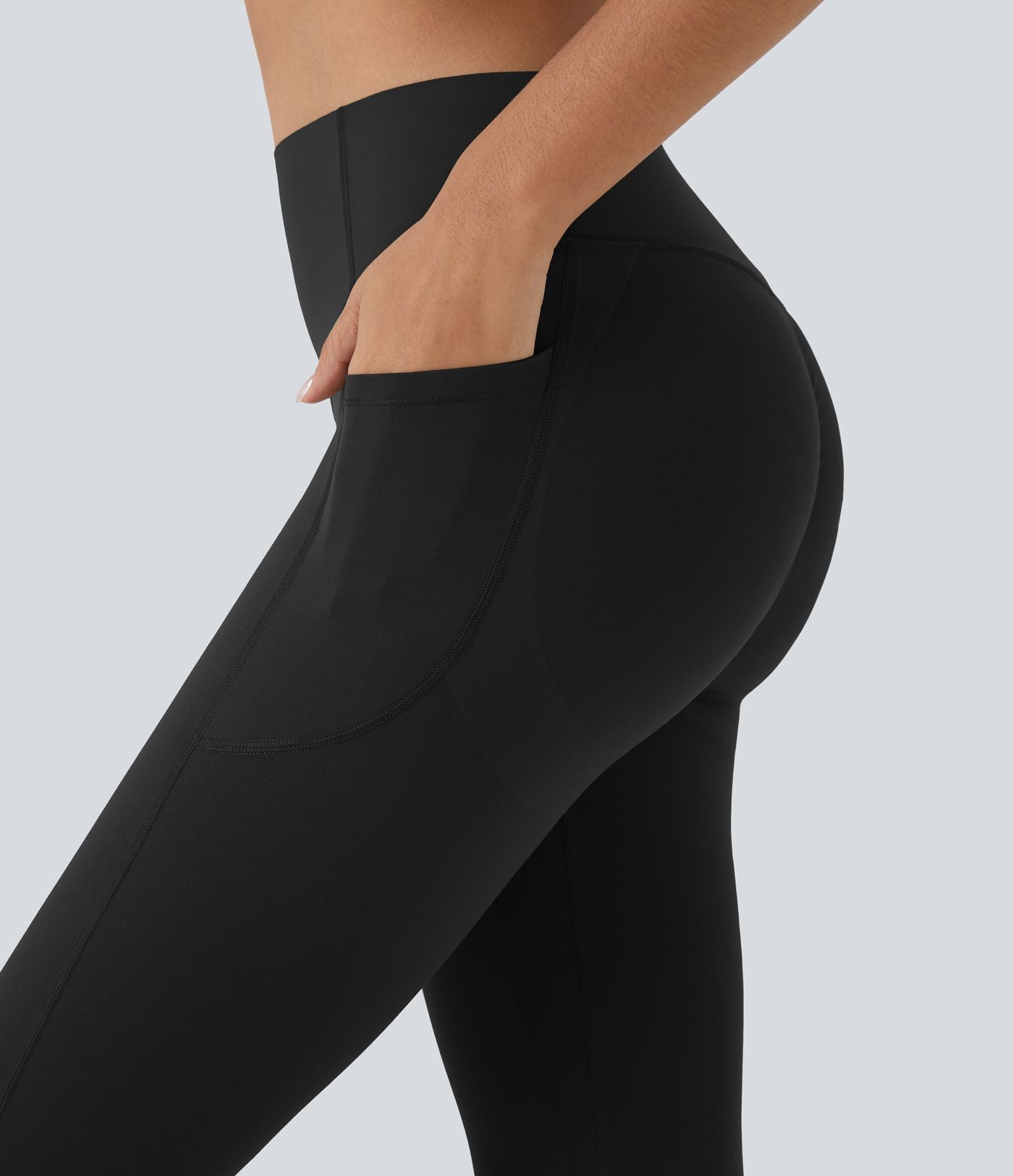 Legging corsaire d'entraînement gainant galbant taille haute avec effet scrunch et poches Halara UltraSculpt™