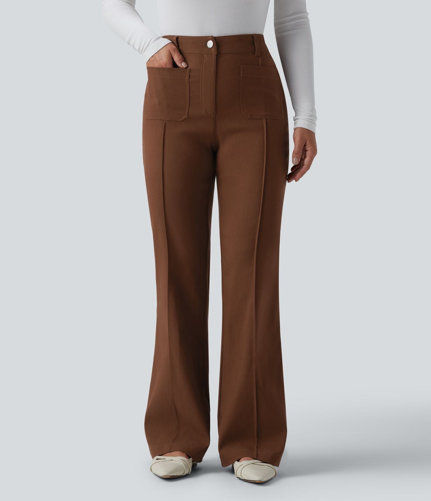 Pantalon tailleur évasé taille haute avec poches