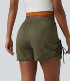Short en maille côtelée taille mi-haute à cordon de serrage et ourlet ondulé 10 cm avec poches