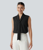 Blouse  sans manches esprit bureau défroissage facile, col V et lien à nouer